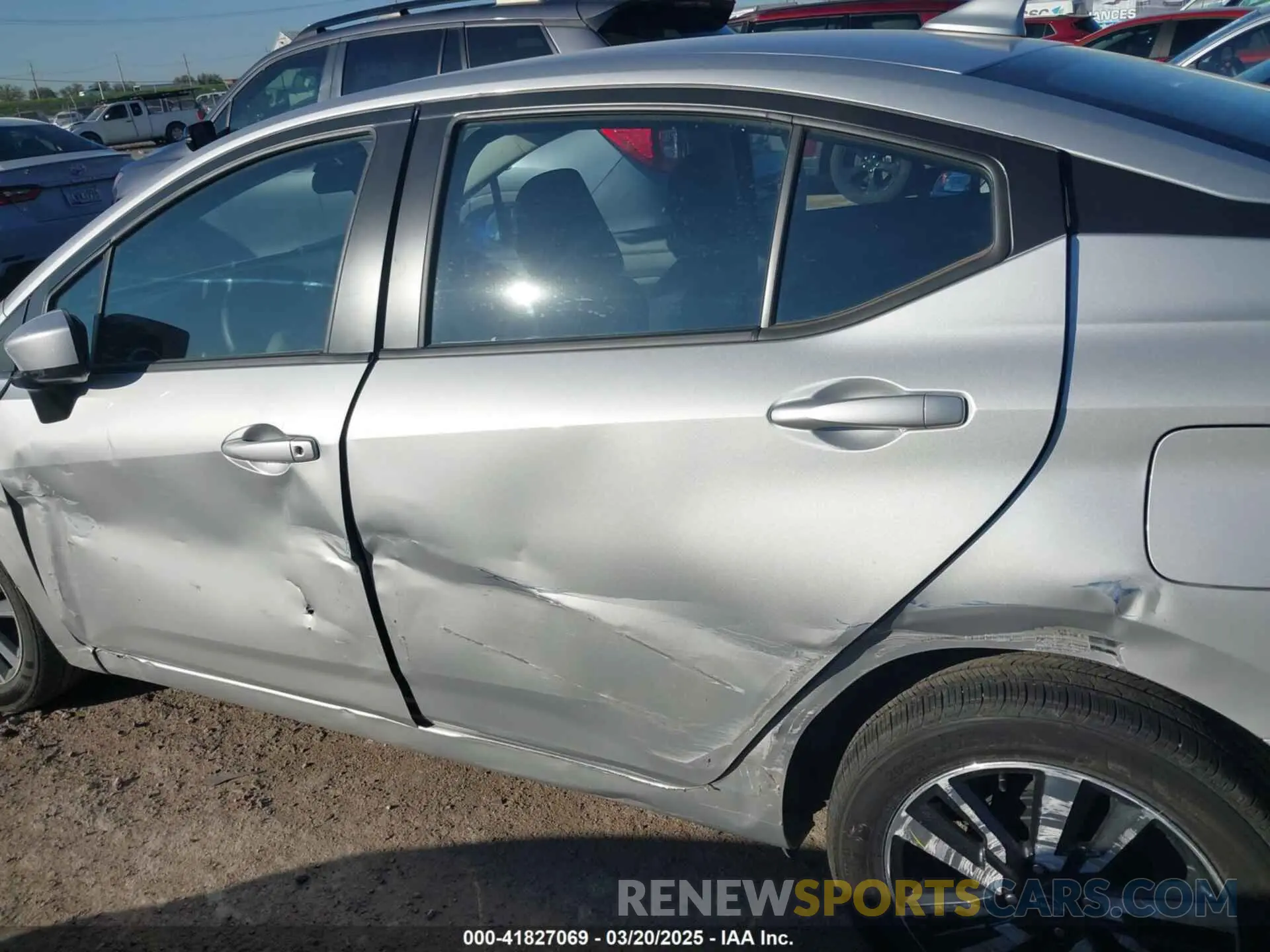 14 Photograph of a damaged car 3N1CN8EV0SL813316 NISSAN VERSA 2025