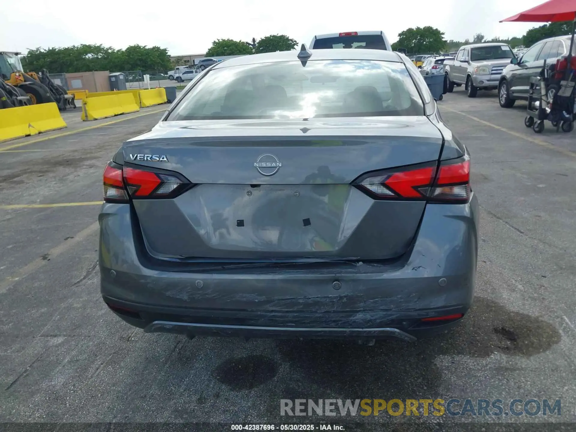 6 Photograph of a damaged car 3N1CN8EV1SL835759 NISSAN VERSA 2025
