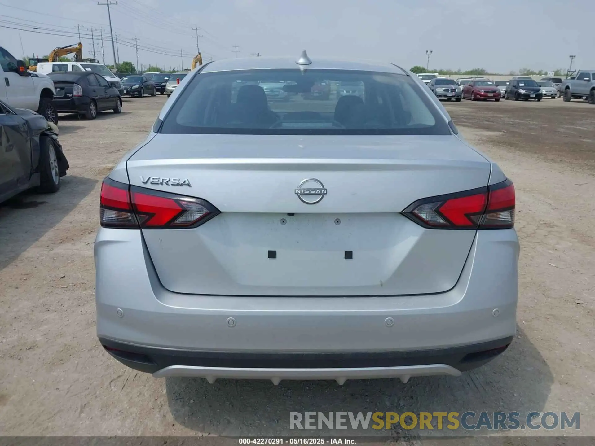 16 Photograph of a damaged car 3N1CN8EV2SL837049 NISSAN VERSA 2025