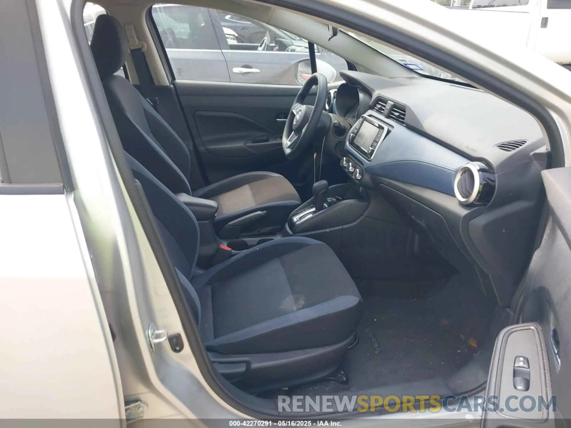 5 Photograph of a damaged car 3N1CN8EV2SL837049 NISSAN VERSA 2025