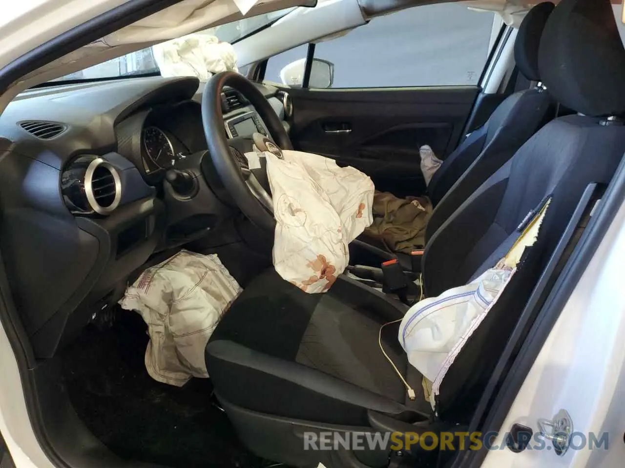 7 Photograph of a damaged car 3N1CN8EV3SL841305 NISSAN VERSA 2025