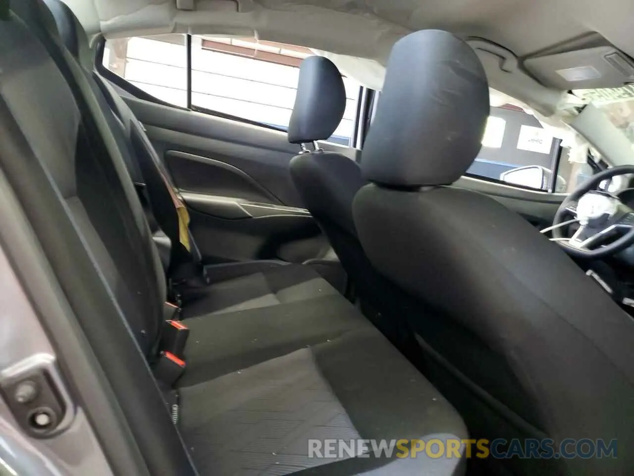 10 Photograph of a damaged car 3N1CN8EV4SL825243 NISSAN VERSA 2025