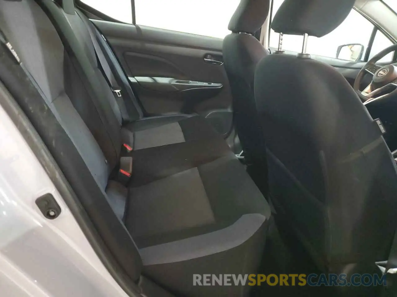 10 Photograph of a damaged car 3N1CN8EV5SL817443 NISSAN VERSA 2025