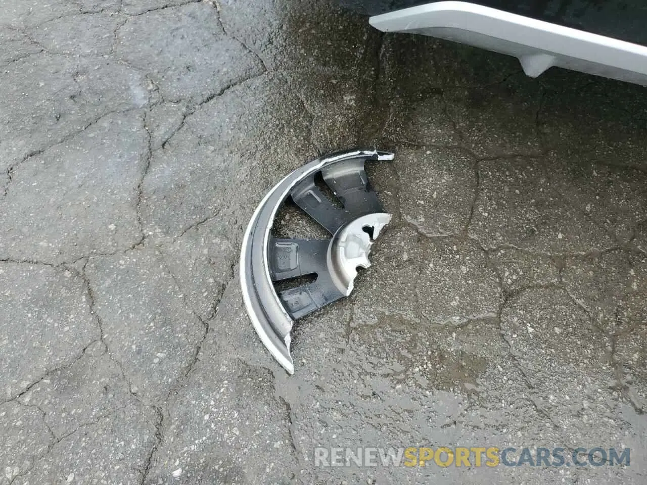 12 Photograph of a damaged car 3N1CN8EV8SL840554 NISSAN VERSA 2025
