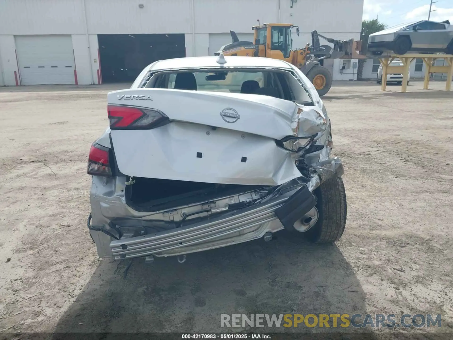 17 Photograph of a damaged car 3N1CN8EVXSL825859 NISSAN VERSA 2025