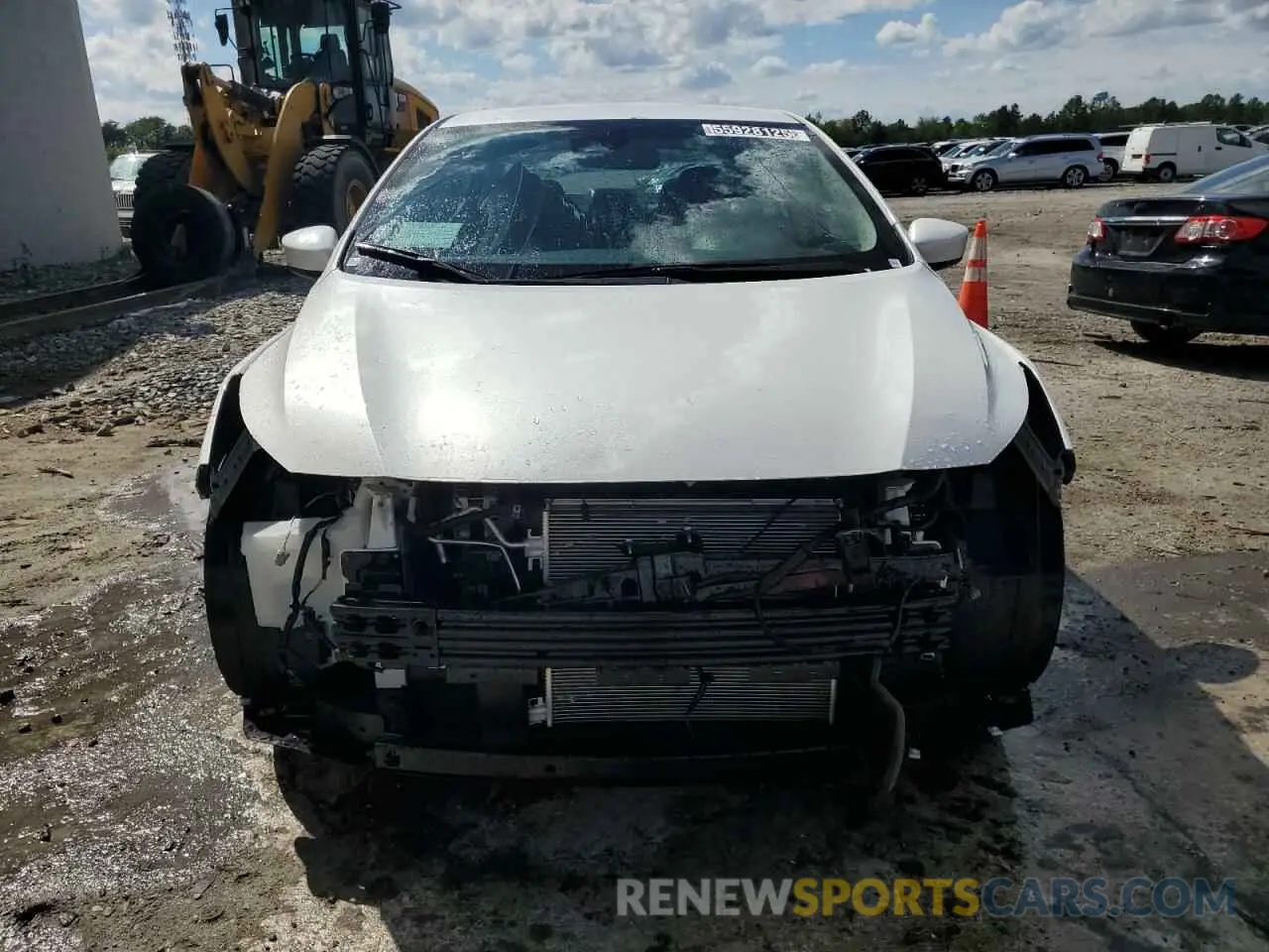 5 Photograph of a damaged car 3N1CN8EVXSL834562 NISSAN VERSA 2025