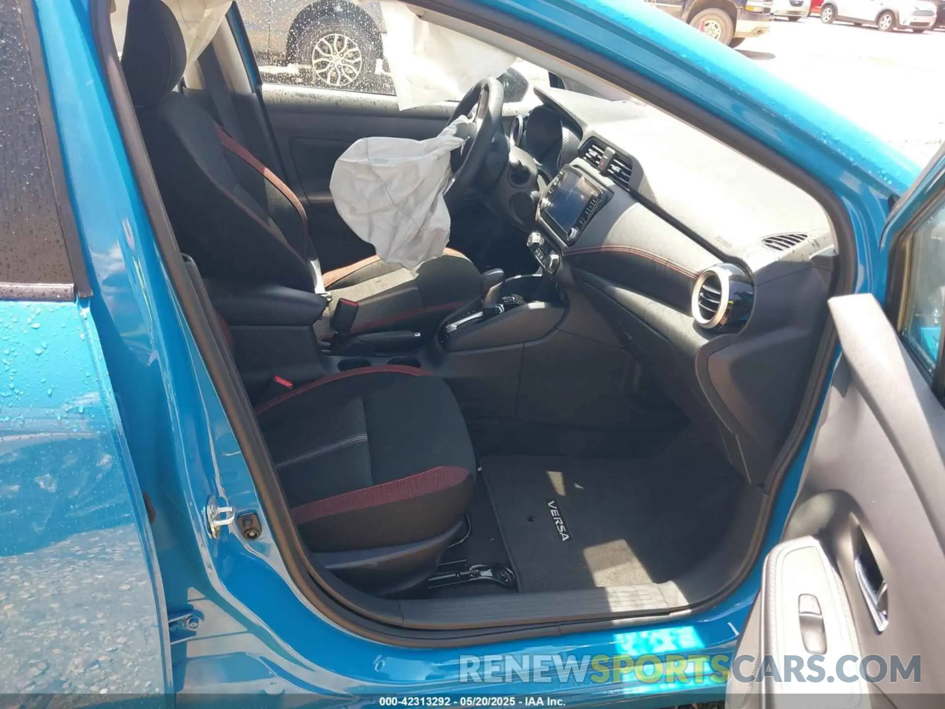 5 Photograph of a damaged car 3N1CN8FV6SL835237 NISSAN VERSA 2025