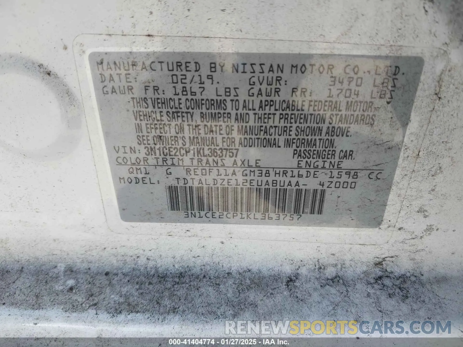 9 Photograph of a damaged car 3N1CE2CP1KL363757 NISSAN VERSA NOTE 2019