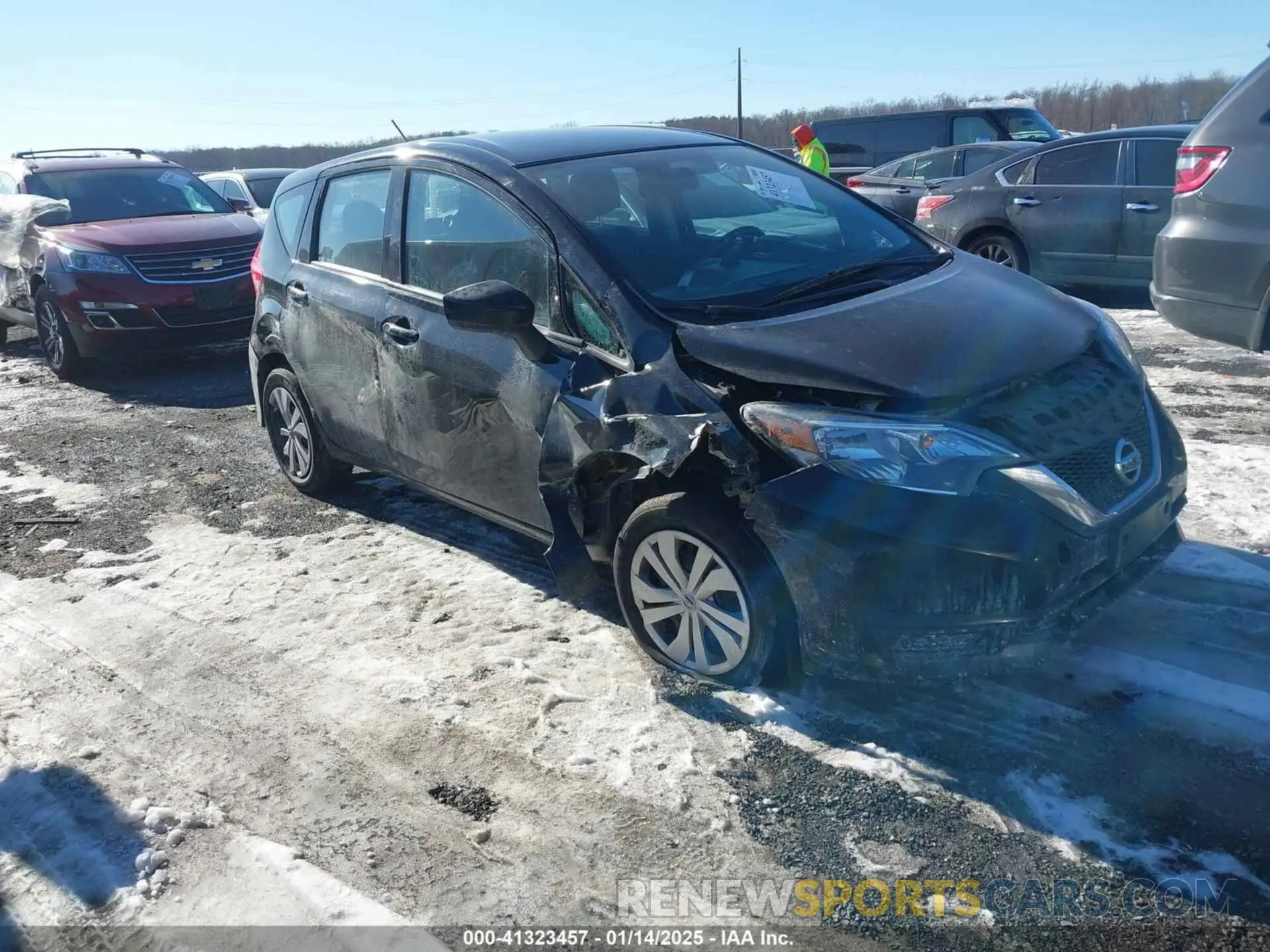 1 Photograph of a damaged car 3N1CE2CP1KL365279 NISSAN VERSA NOTE 2019