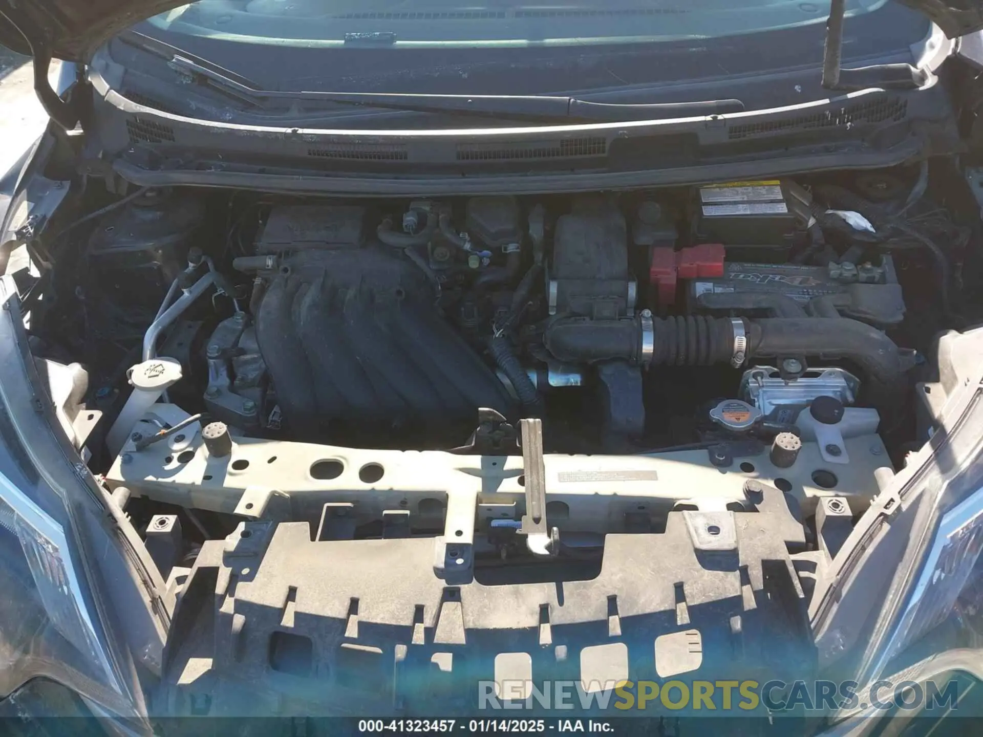 10 Photograph of a damaged car 3N1CE2CP1KL365279 NISSAN VERSA NOTE 2019