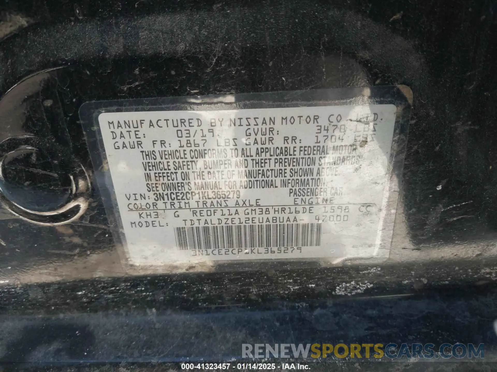 9 Photograph of a damaged car 3N1CE2CP1KL365279 NISSAN VERSA NOTE 2019