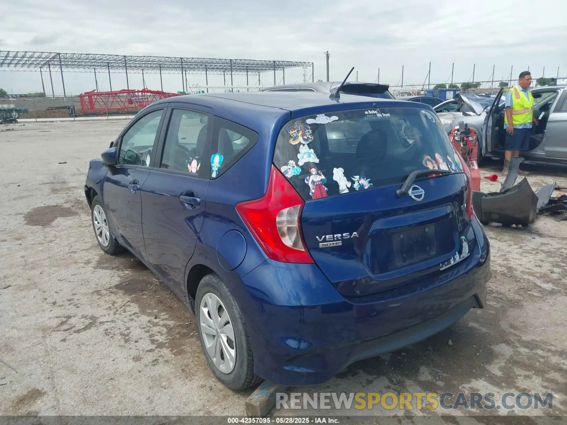 3 Photograph of a damaged car 3N1CE2CP2KL358454 NISSAN VERSA NOTE 2019