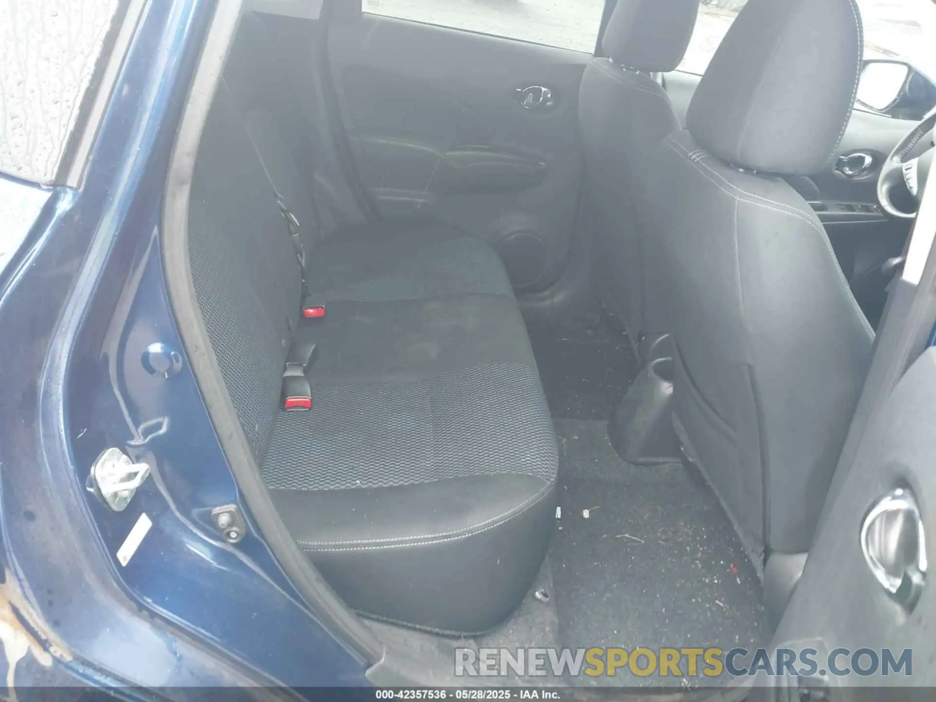 8 Photograph of a damaged car 3N1CE2CP2KL362956 NISSAN VERSA NOTE 2019