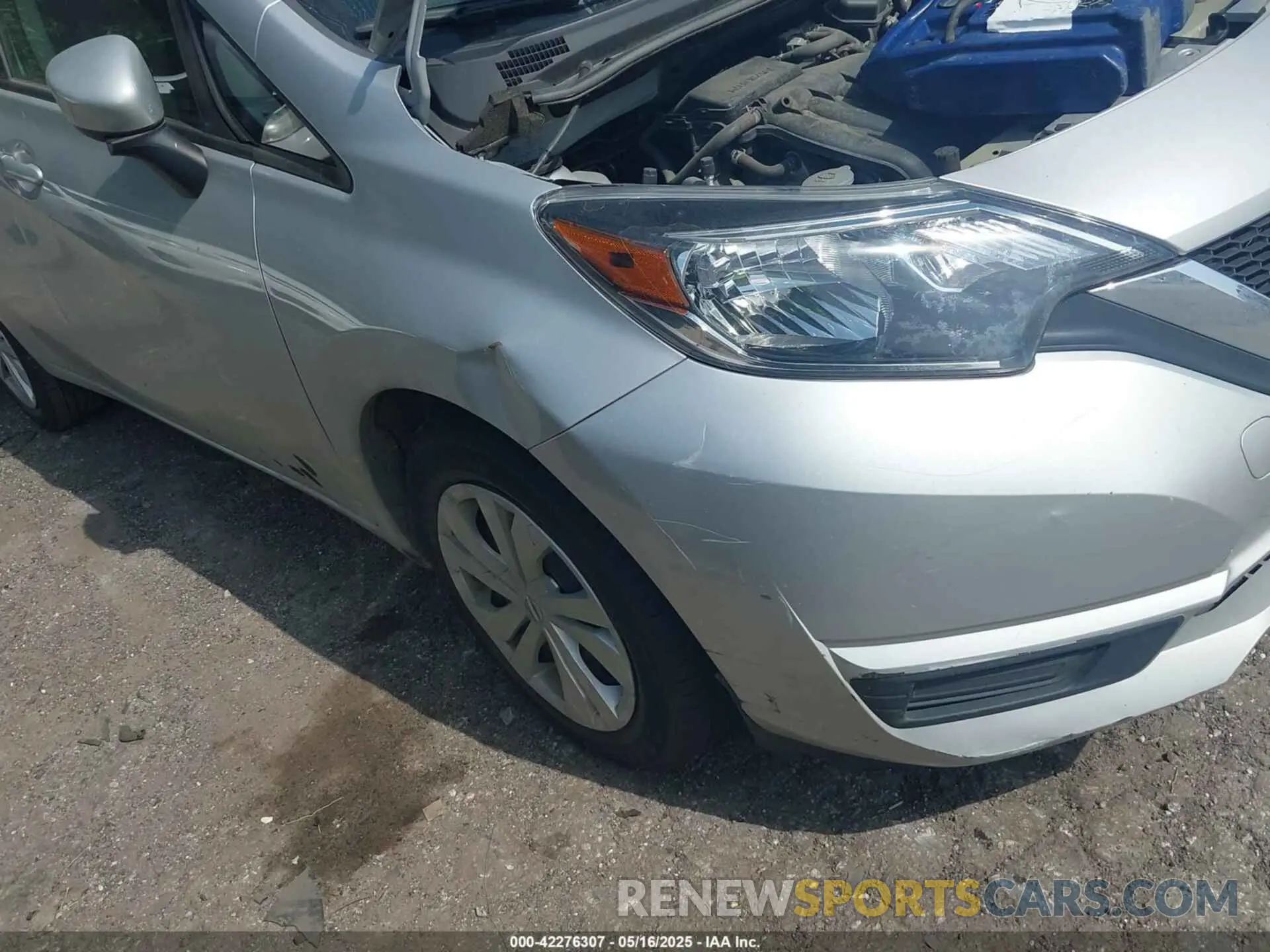 6 Photograph of a damaged car 3N1CE2CP4KL361811 NISSAN VERSA NOTE 2019