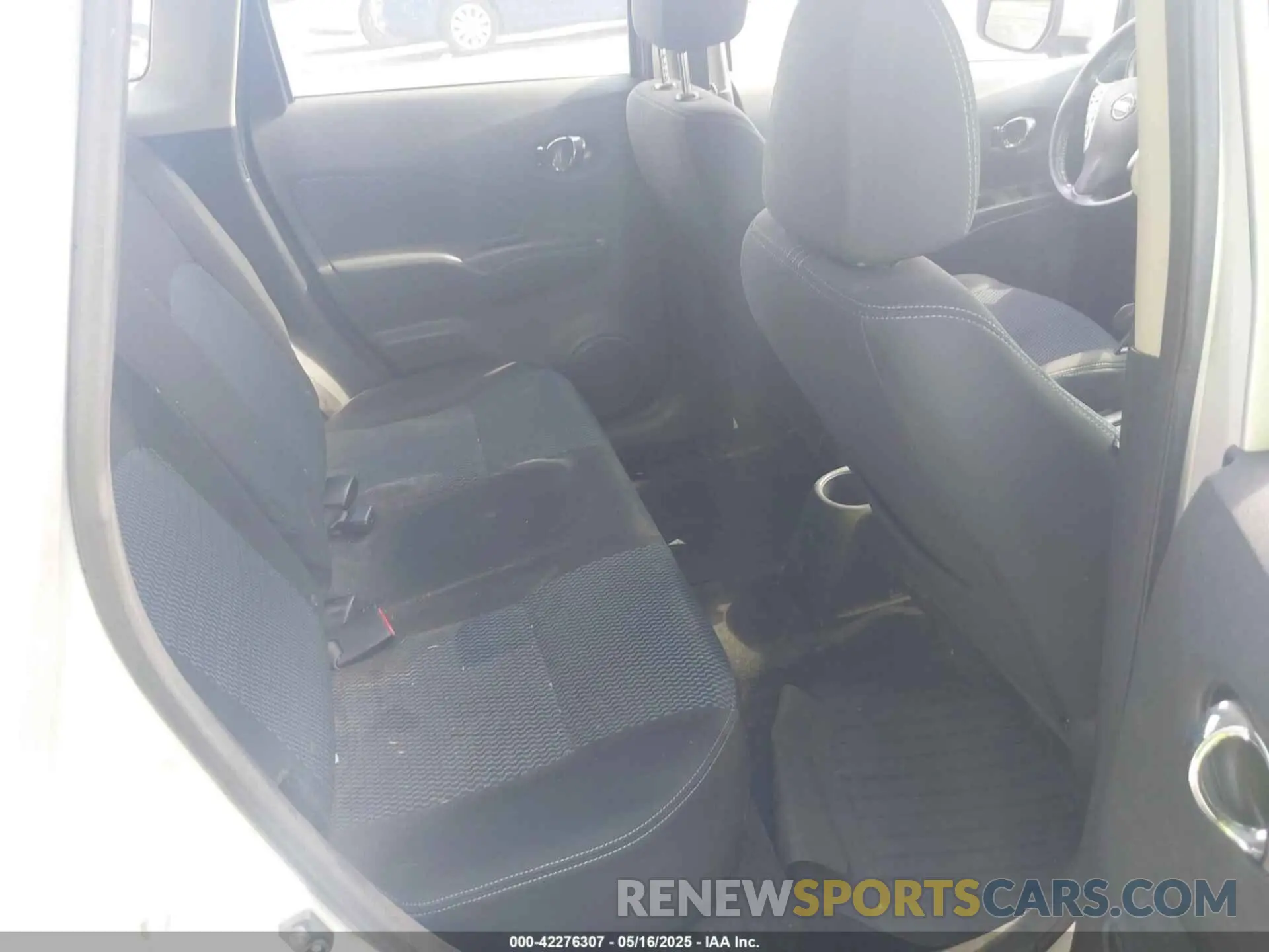 8 Photograph of a damaged car 3N1CE2CP4KL361811 NISSAN VERSA NOTE 2019