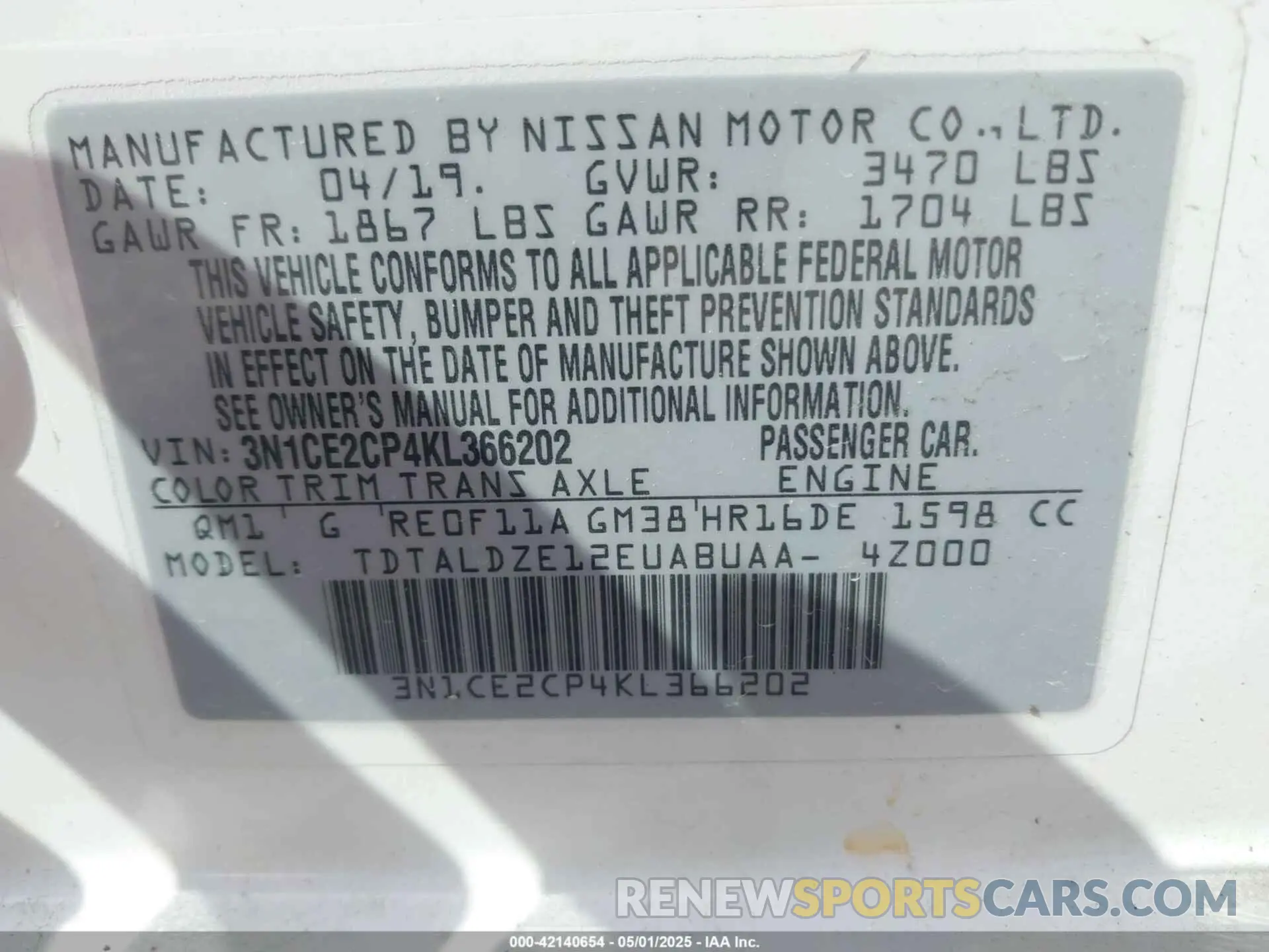 9 Photograph of a damaged car 3N1CE2CP4KL366202 NISSAN VERSA NOTE 2019
