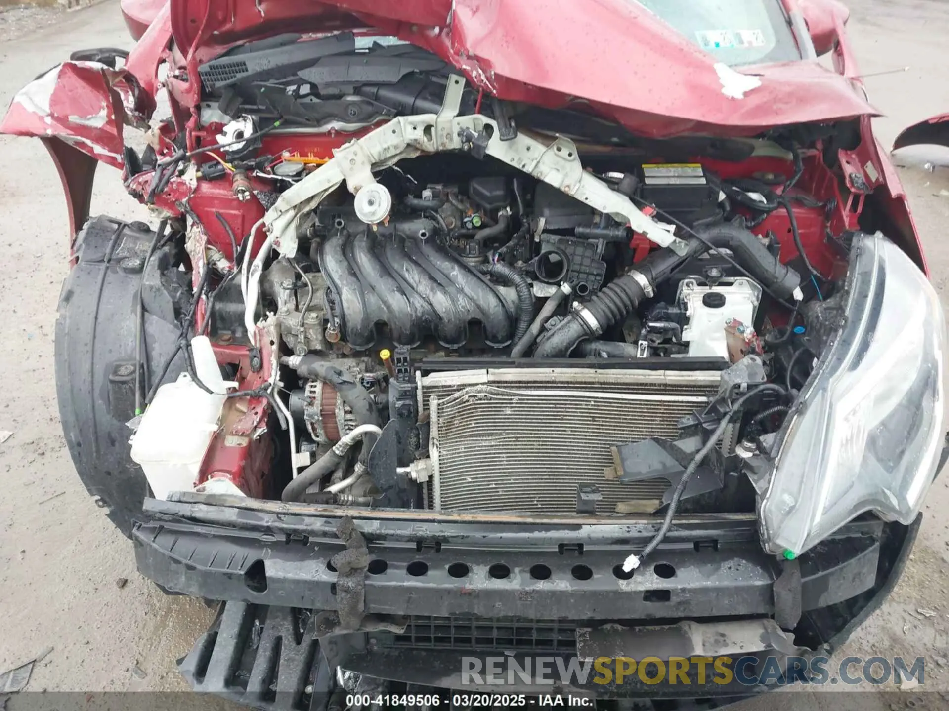 10 Photograph of a damaged car 3N1CE2CP5KL361378 NISSAN VERSA NOTE 2019