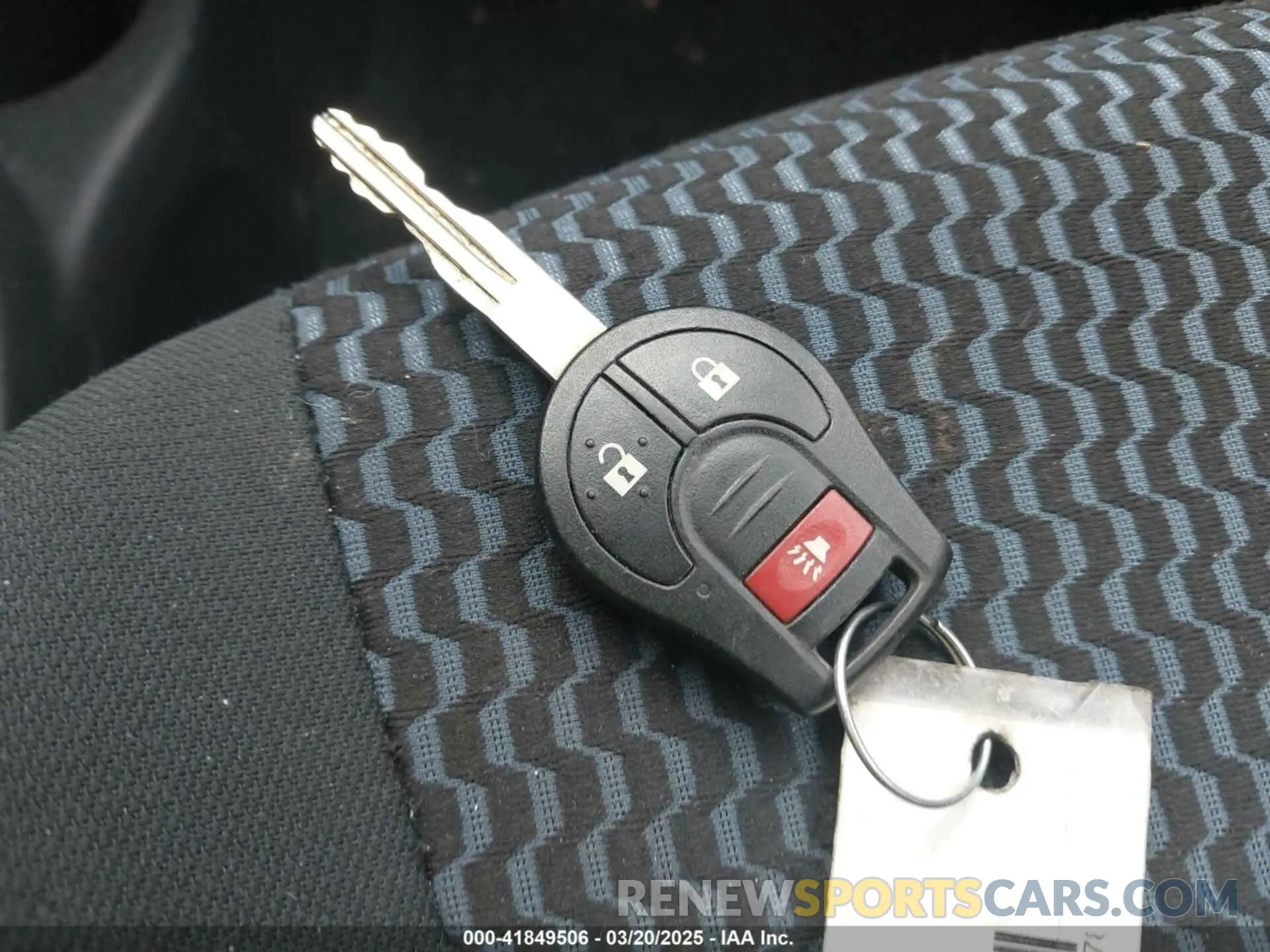 11 Photograph of a damaged car 3N1CE2CP5KL361378 NISSAN VERSA NOTE 2019