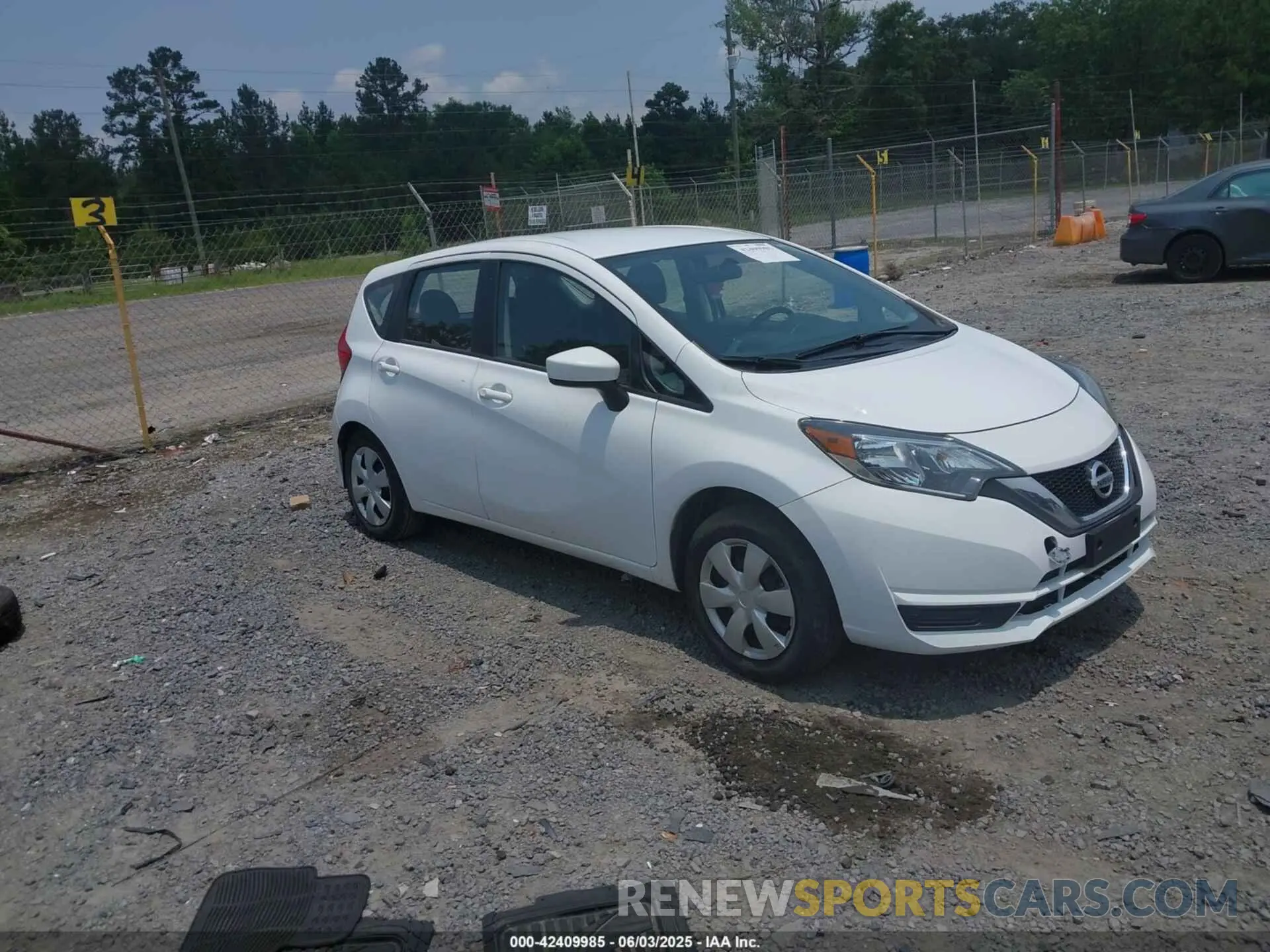 1 Photograph of a damaged car 3N1CE2CP8KL362007 NISSAN VERSA NOTE 2019