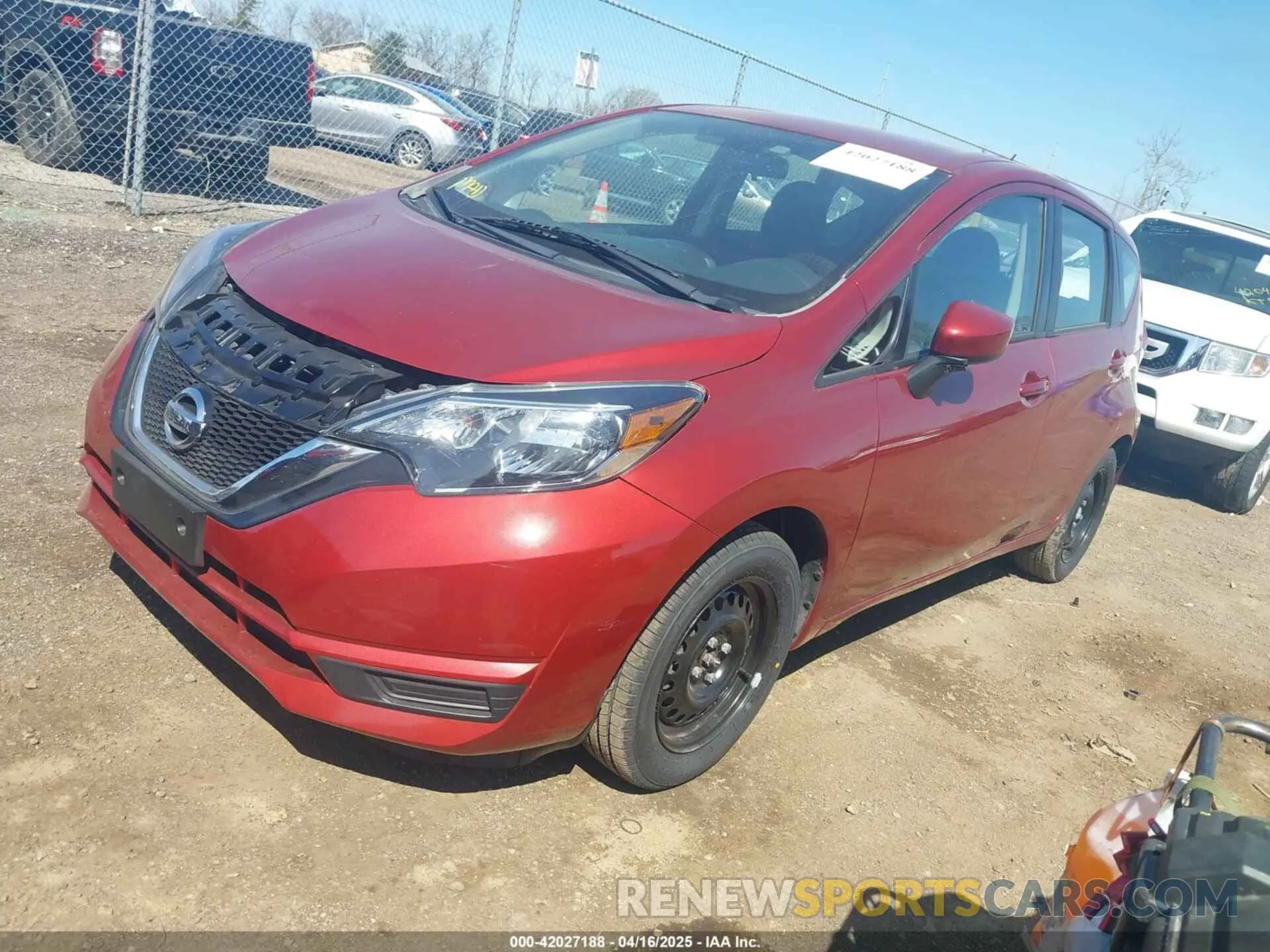 2 Photograph of a damaged car 3N1CE2CP8KL365103 NISSAN VERSA NOTE 2019