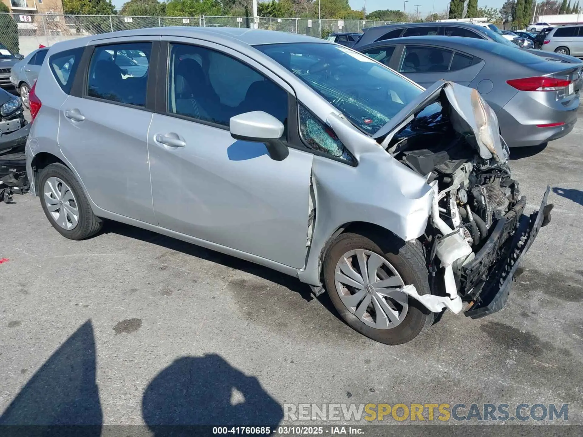 1 Photograph of a damaged car 3N1CE2CP9KL360038 NISSAN VERSA NOTE 2019
