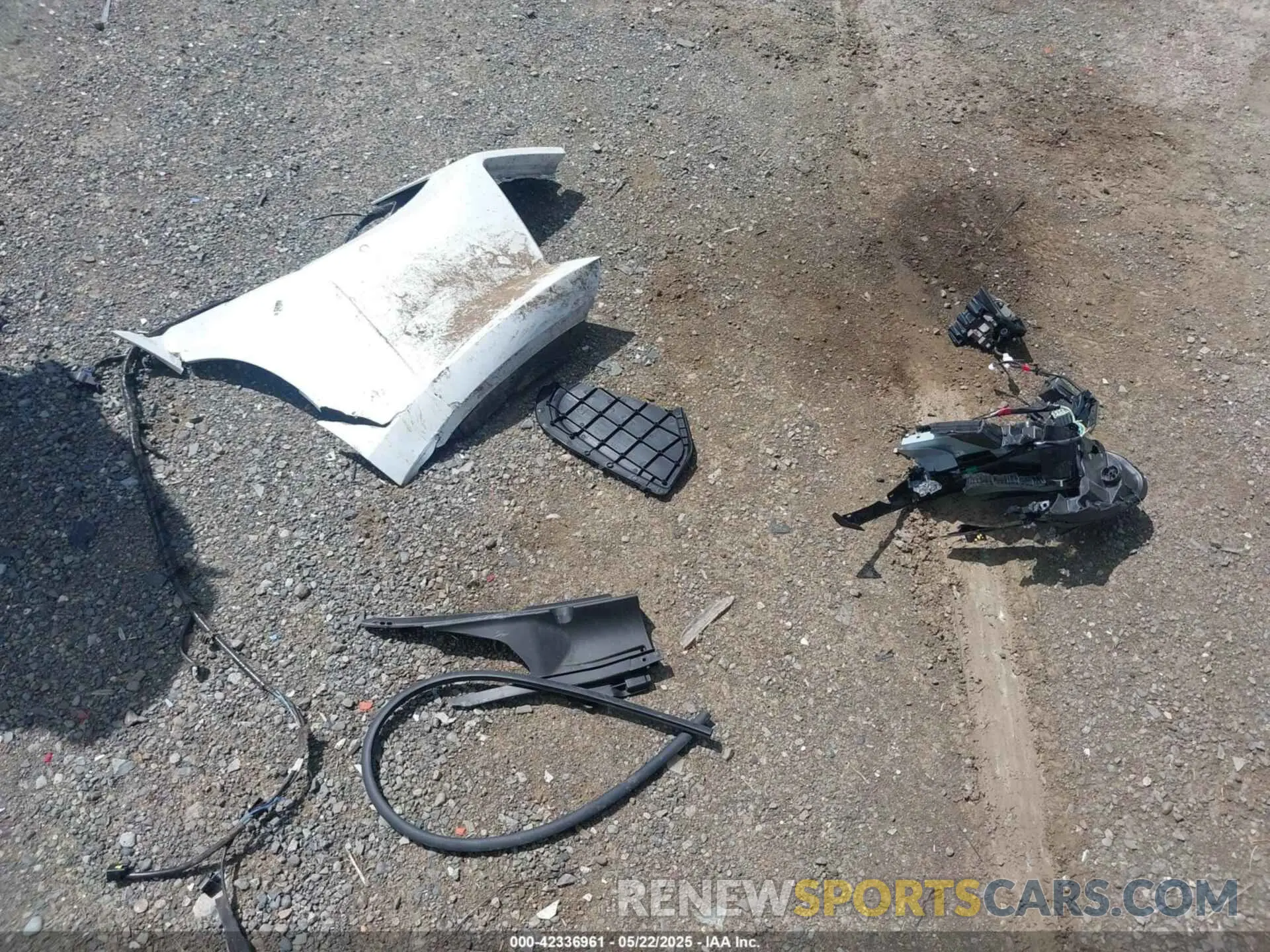 12 Photograph of a damaged car JN1BZ4BH2PM312173 NISSAN Z 2023