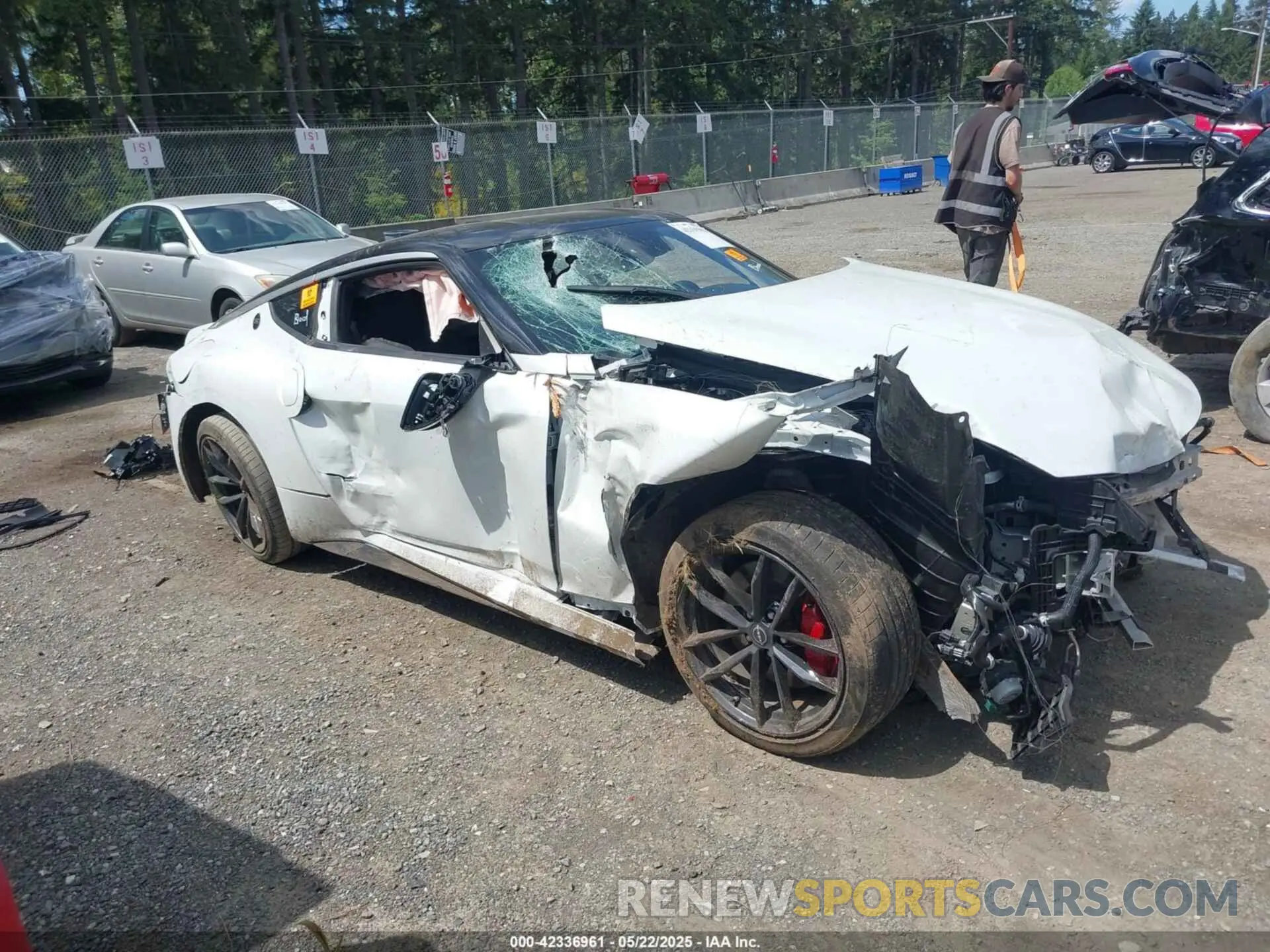 14 Photograph of a damaged car JN1BZ4BH2PM312173 NISSAN Z 2023