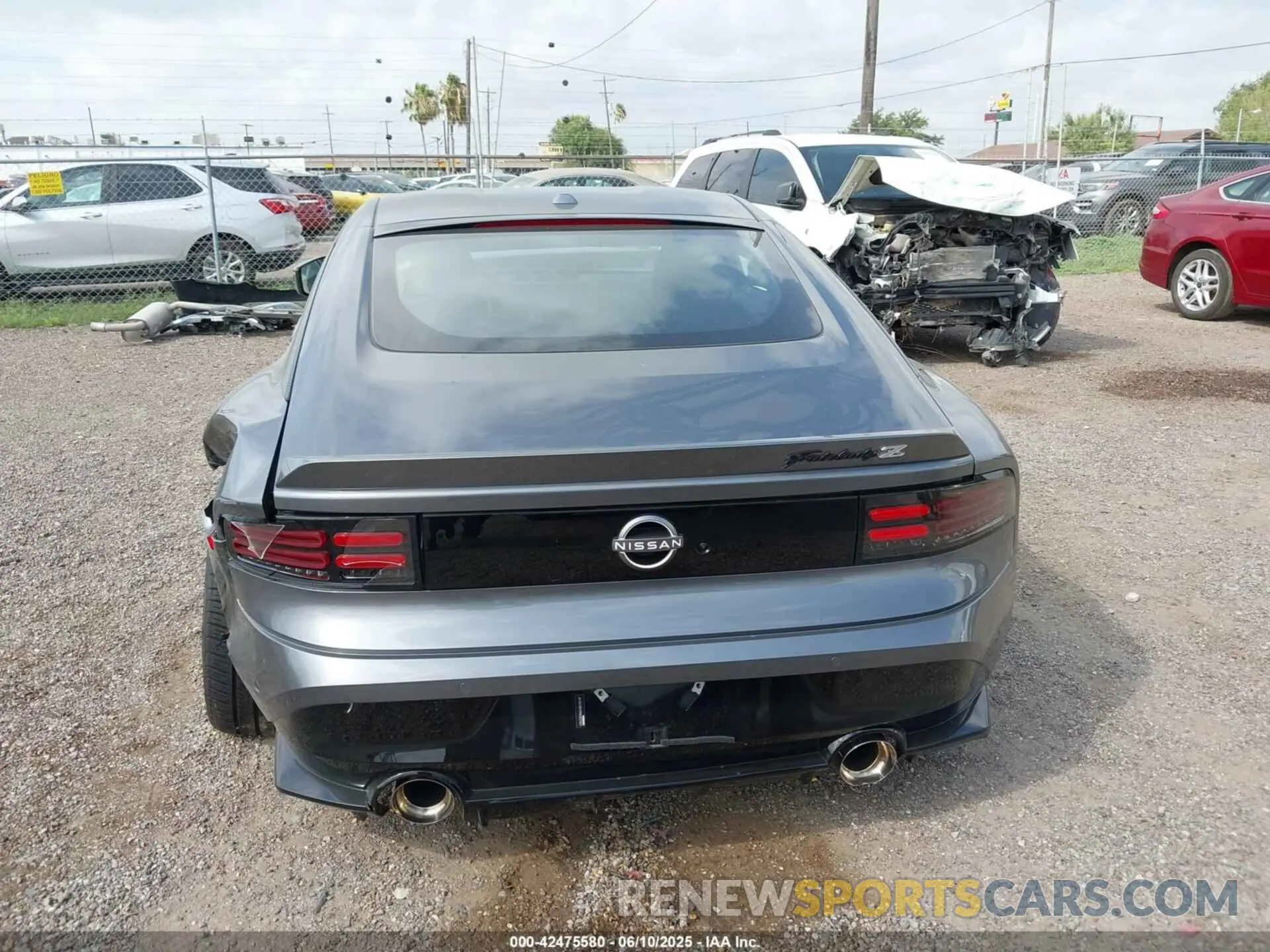 16 Photograph of a damaged car JN1BZ4BH3RM362583 NISSAN Z 2024