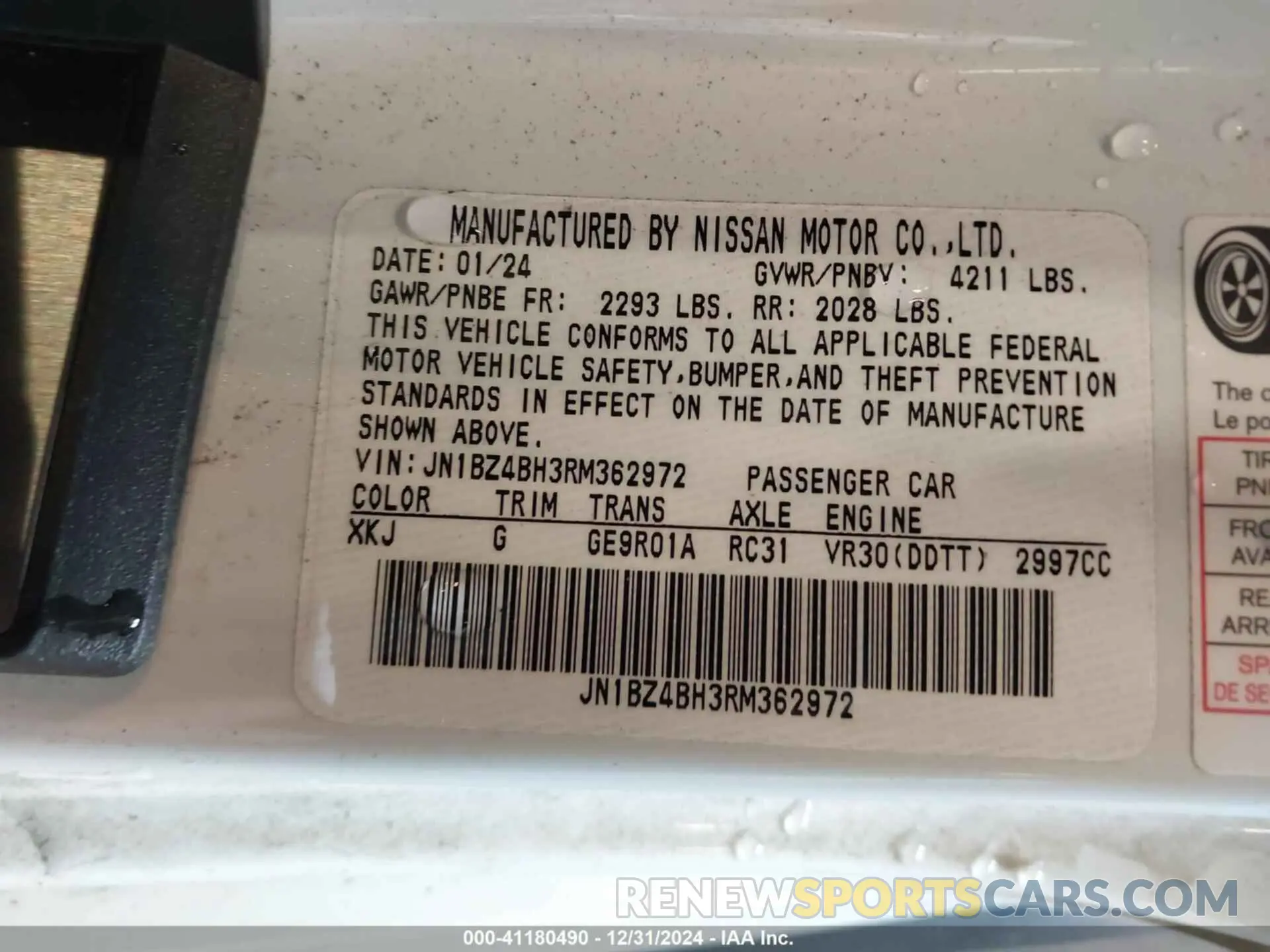 9 Photograph of a damaged car JN1BZ4BH3RM362972 NISSAN Z 2024