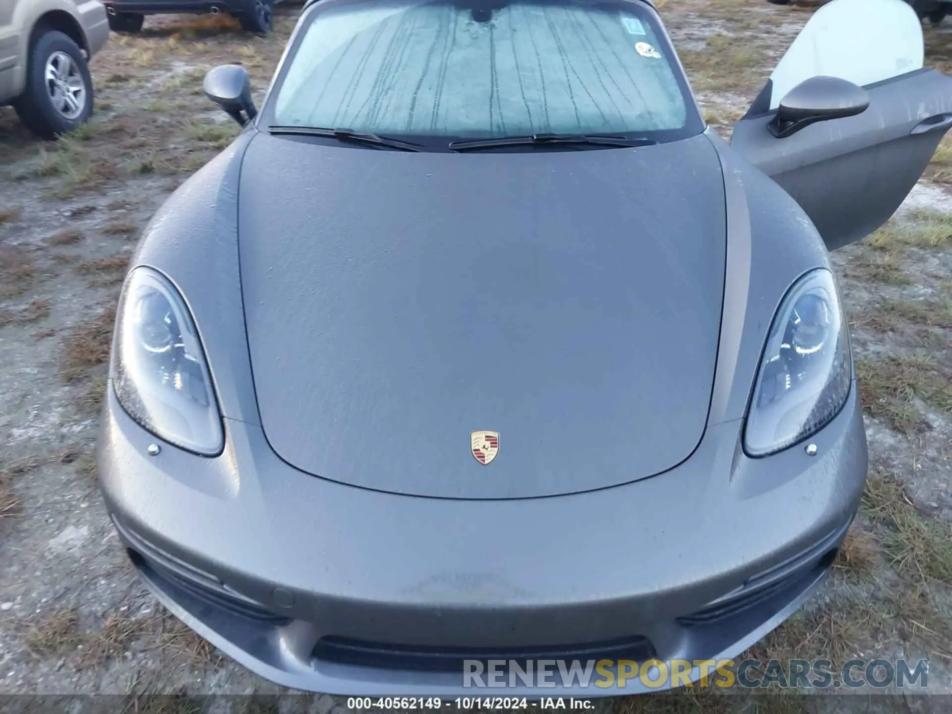 10 Photograph of a damaged car WP0CB2A80KS228434 PORSCHE 718 BOXSTER 2019