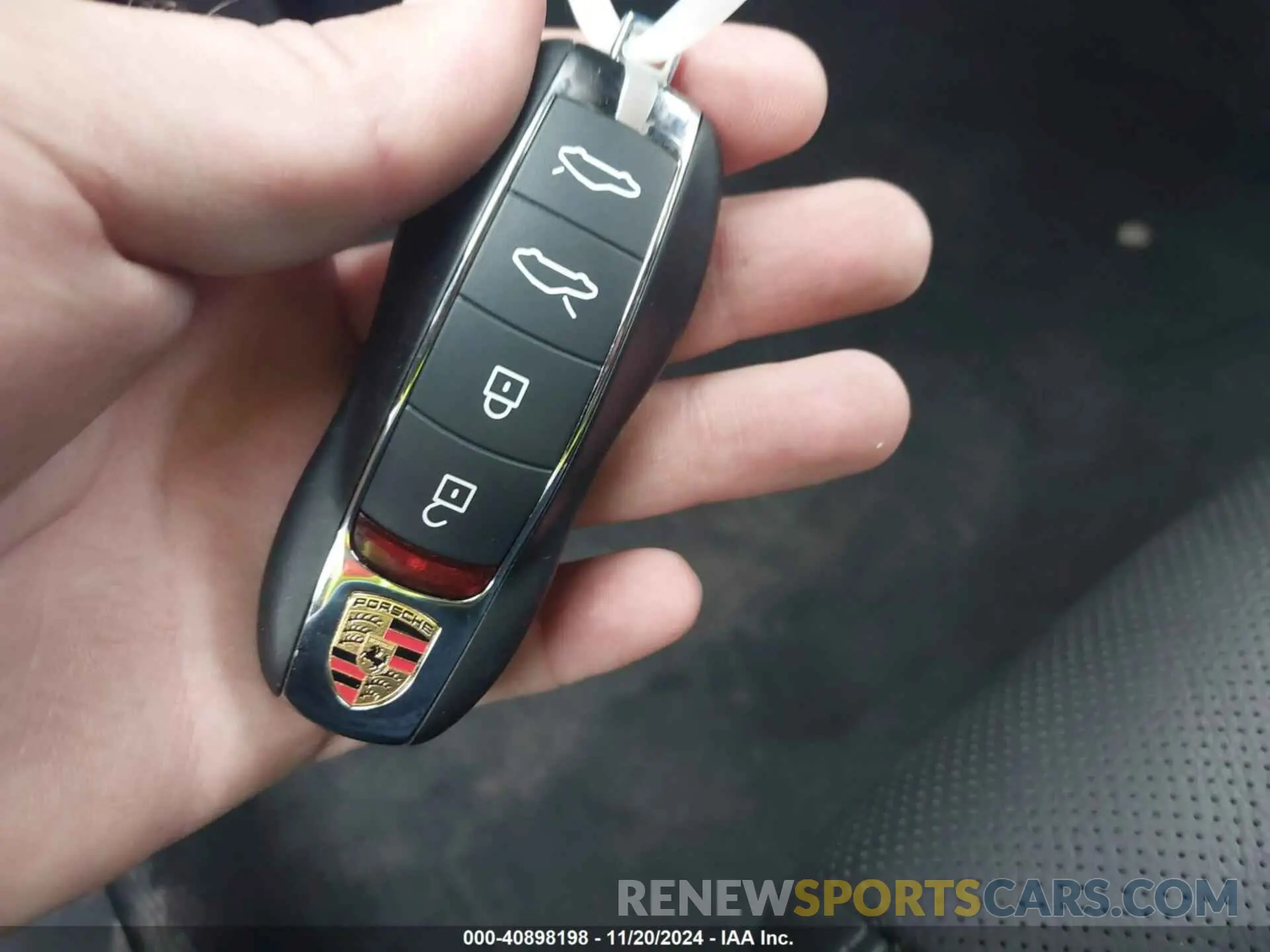 11 Photograph of a damaged car WP0CA2A80RK206110 PORSCHE 718 BOXSTER 2024
