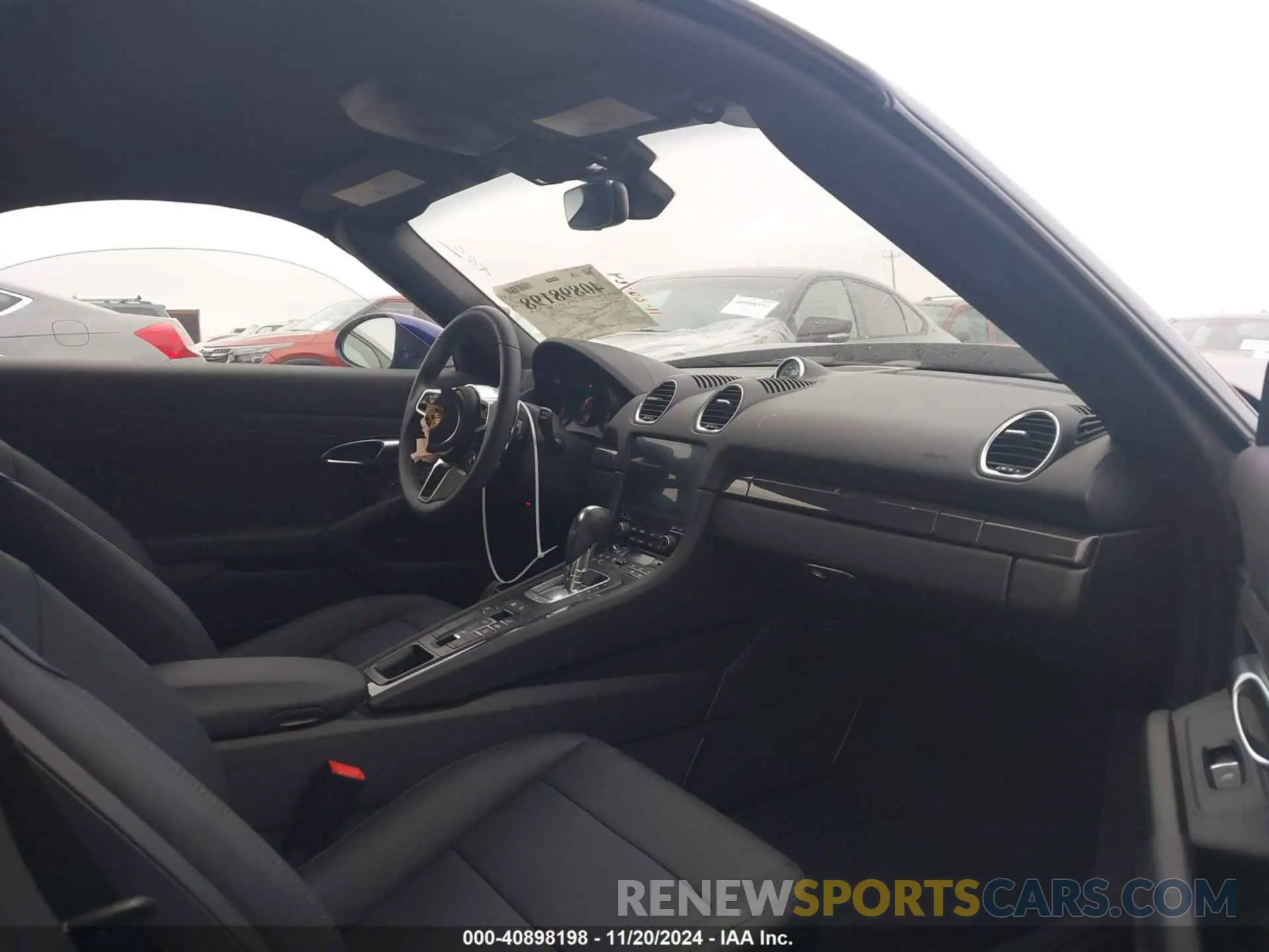 5 Photograph of a damaged car WP0CA2A80RK206110 PORSCHE 718 BOXSTER 2024