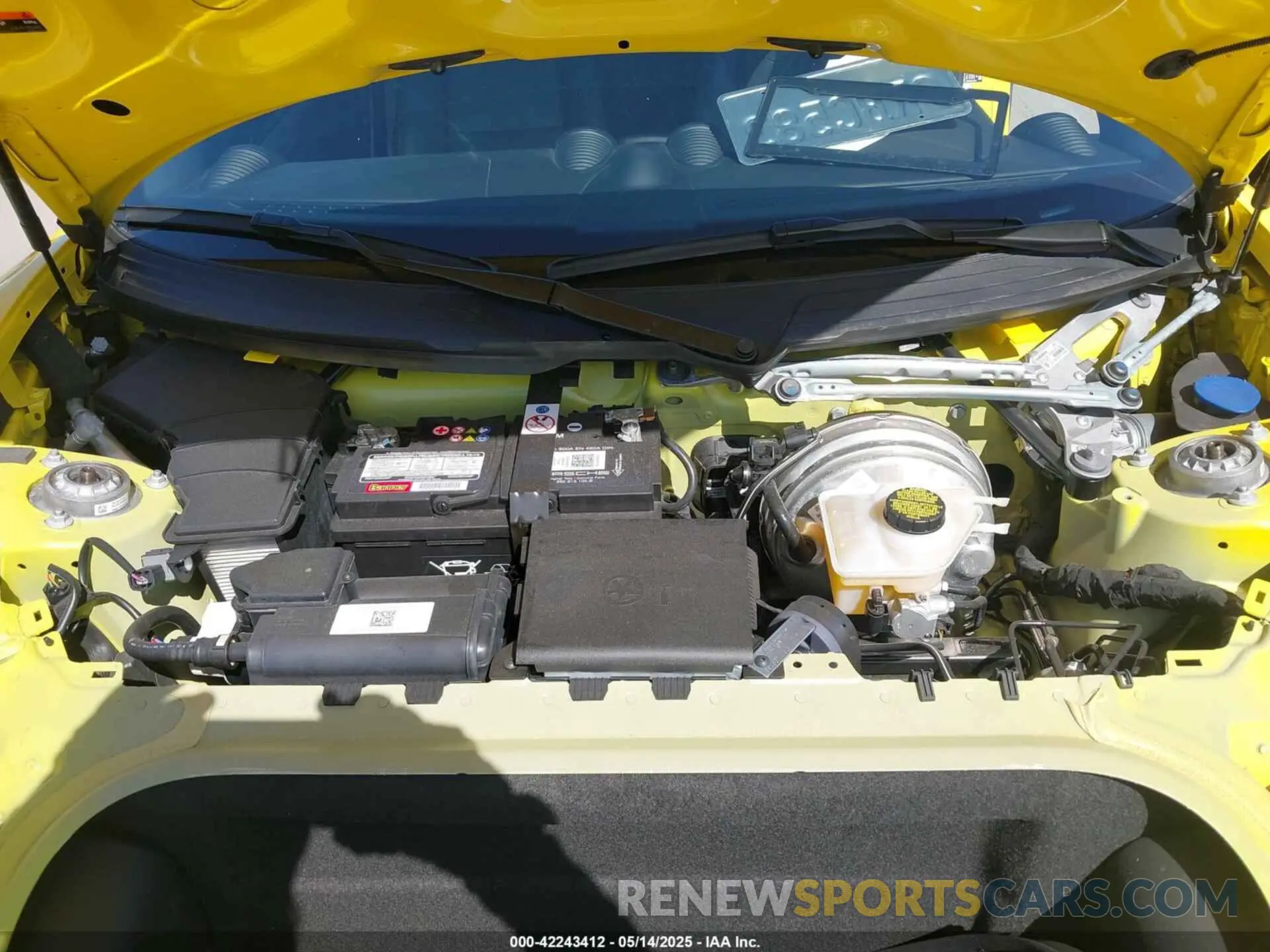 10 Photograph of a damaged car WP0CA2A84SK212207 PORSCHE 718 BOXSTER 2025
