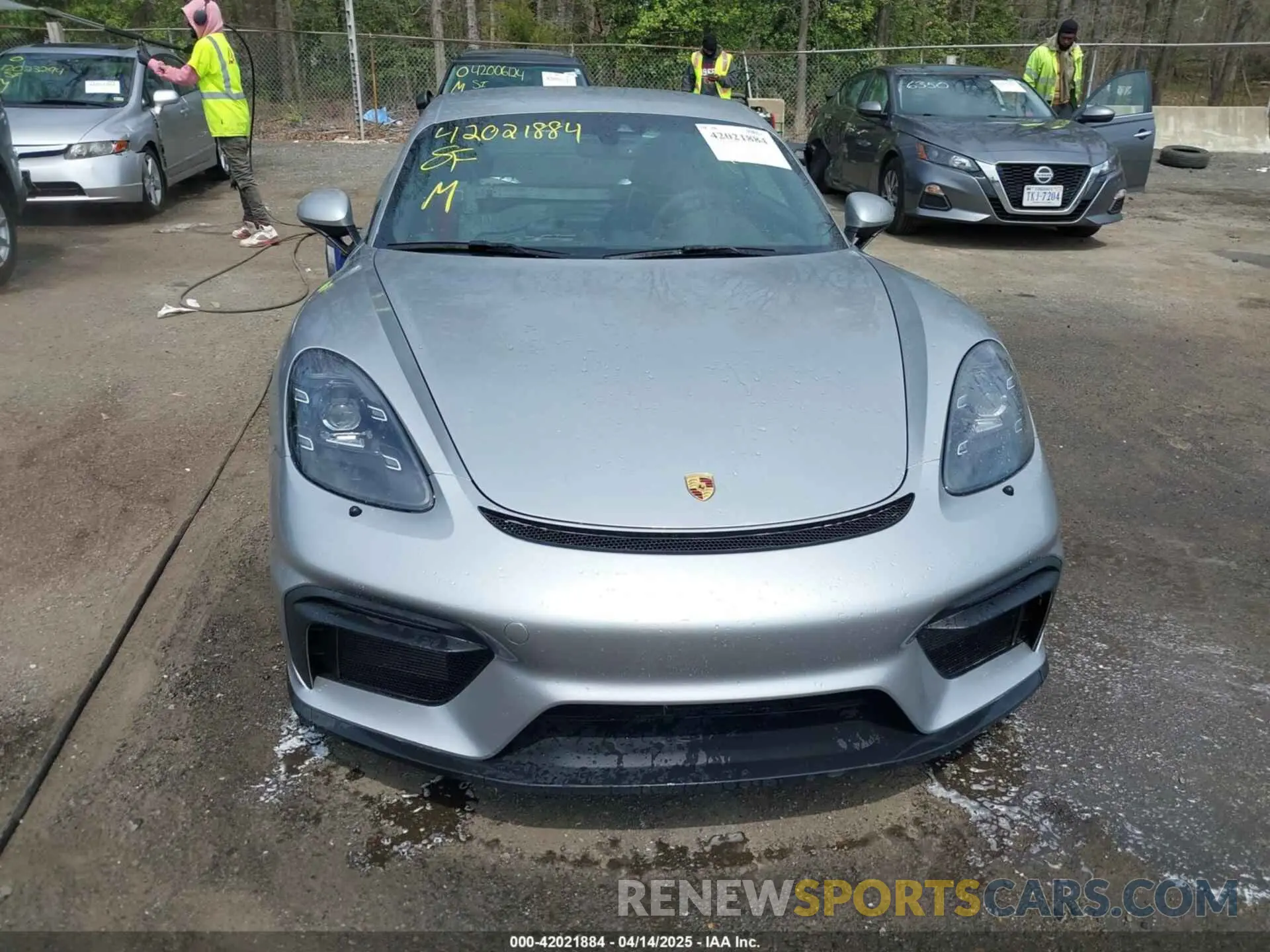 12 Photograph of a damaged car WP0AC2A82LK289130 PORSCHE 718 CAYMAN 2020