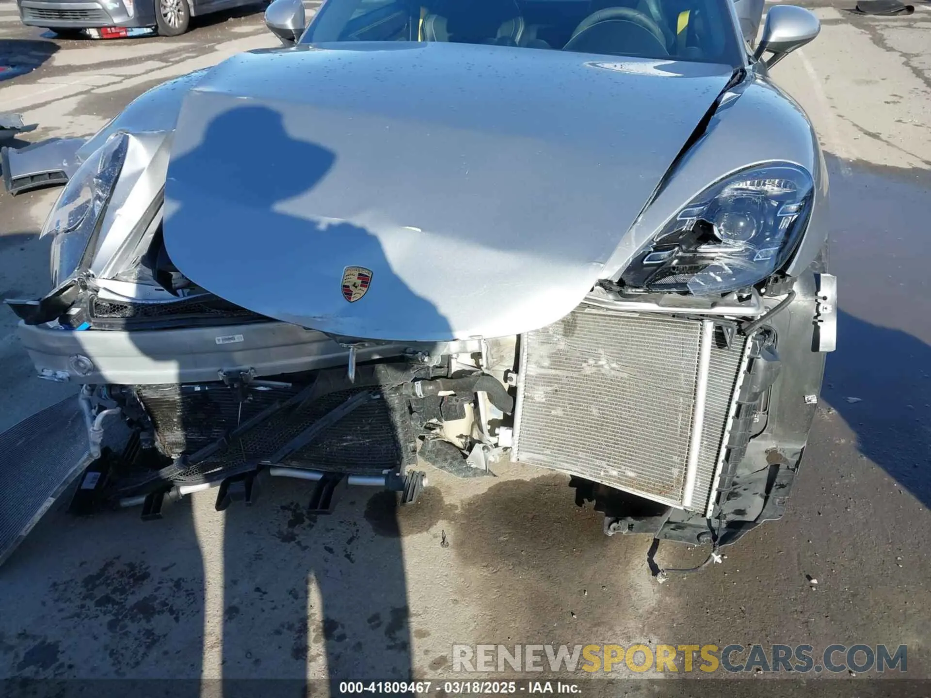 6 Photograph of a damaged car WP0AC2A82NS275201 PORSCHE 718 CAYMAN 2022