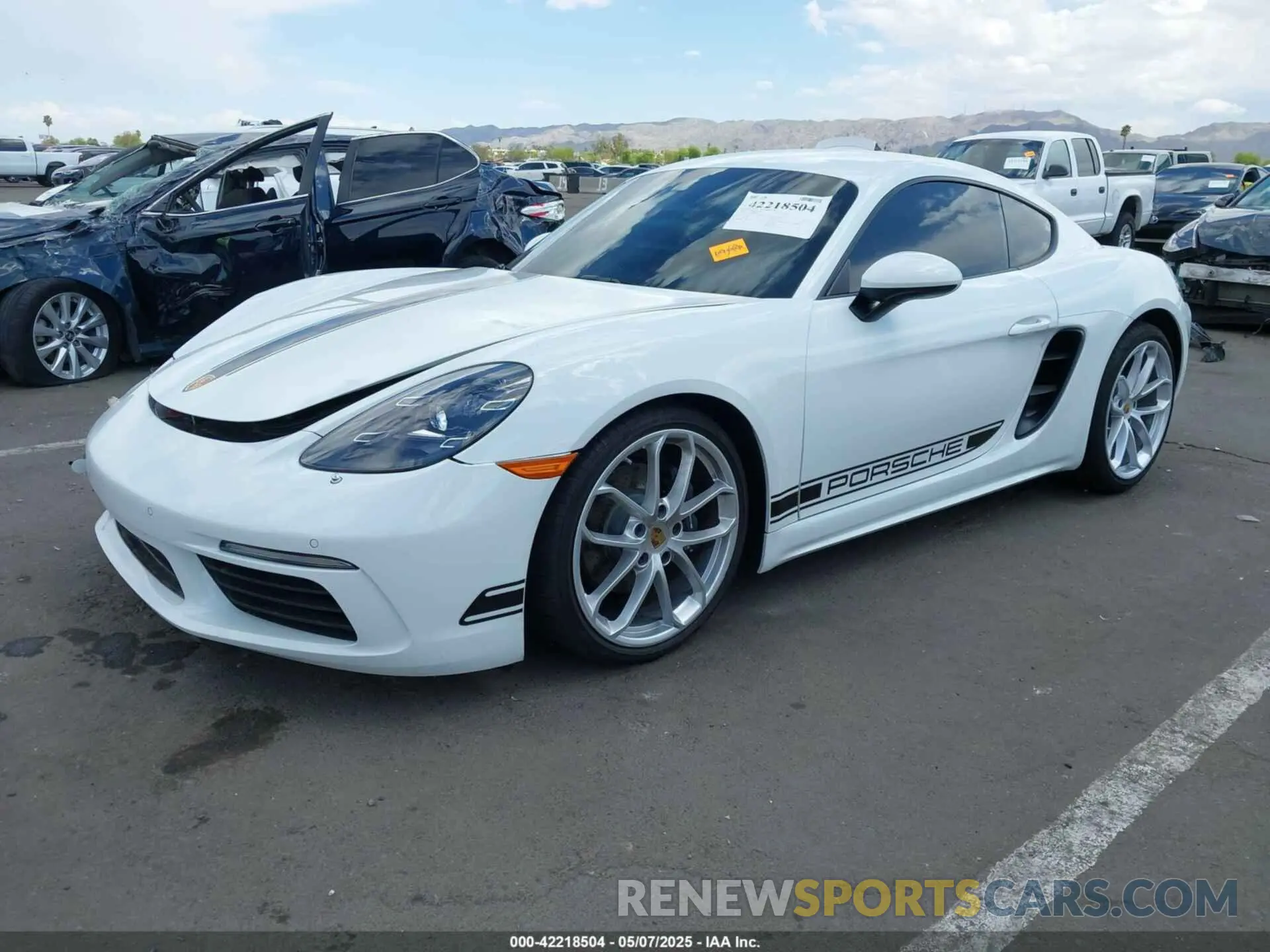 2 Photograph of a damaged car WP0AA2A83SK255637 PORSCHE 718 CAYMAN 2025