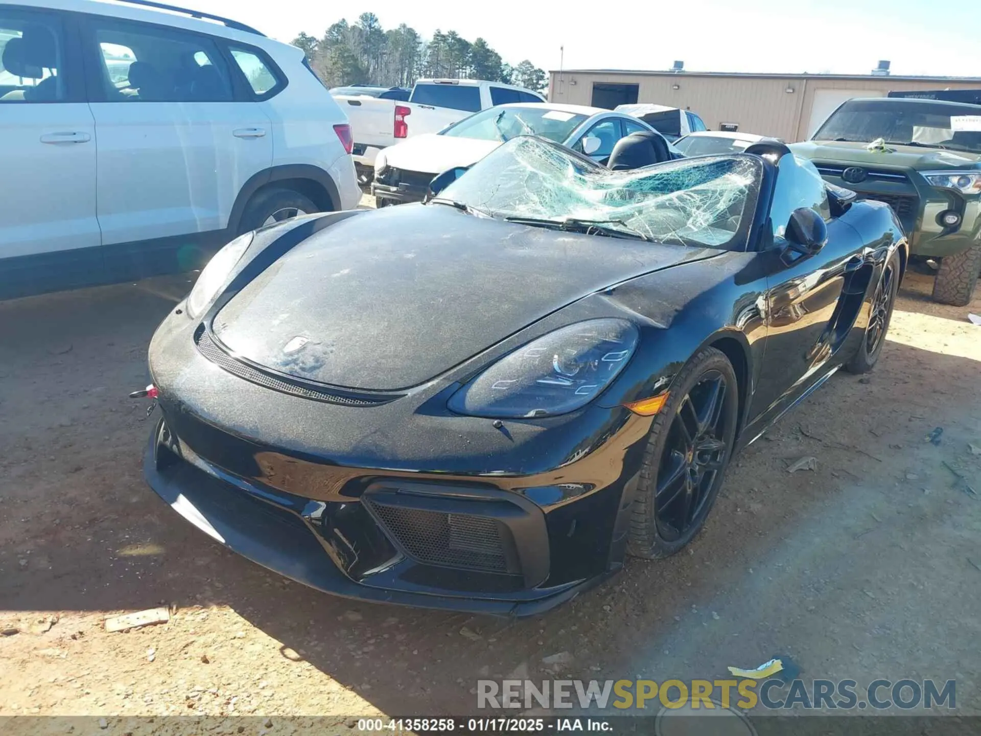 2 Photograph of a damaged car WP0CC2A81MS240303 PORSCHE 718 SPYDER 2021