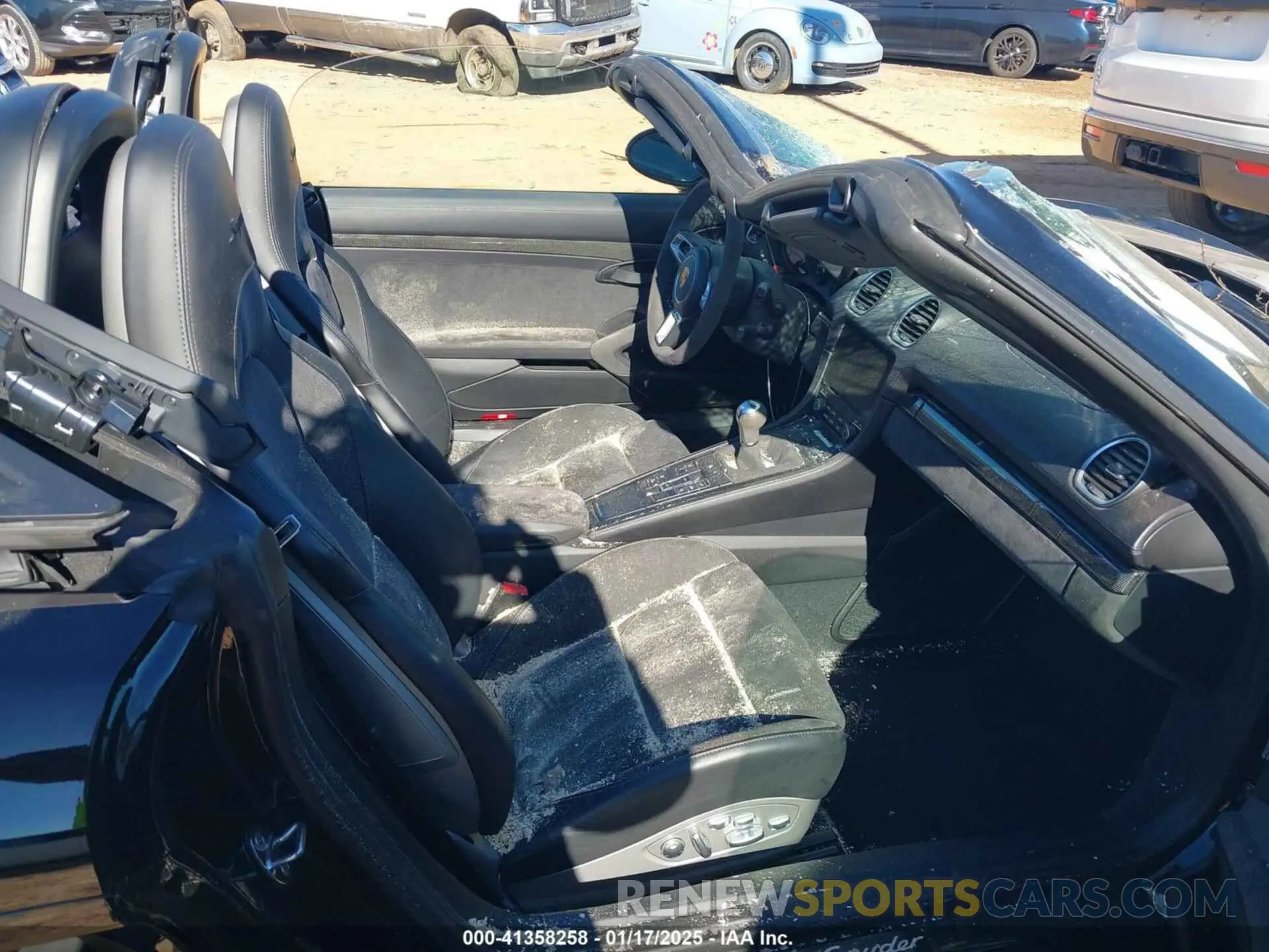 5 Photograph of a damaged car WP0CC2A81MS240303 PORSCHE 718 SPYDER 2021