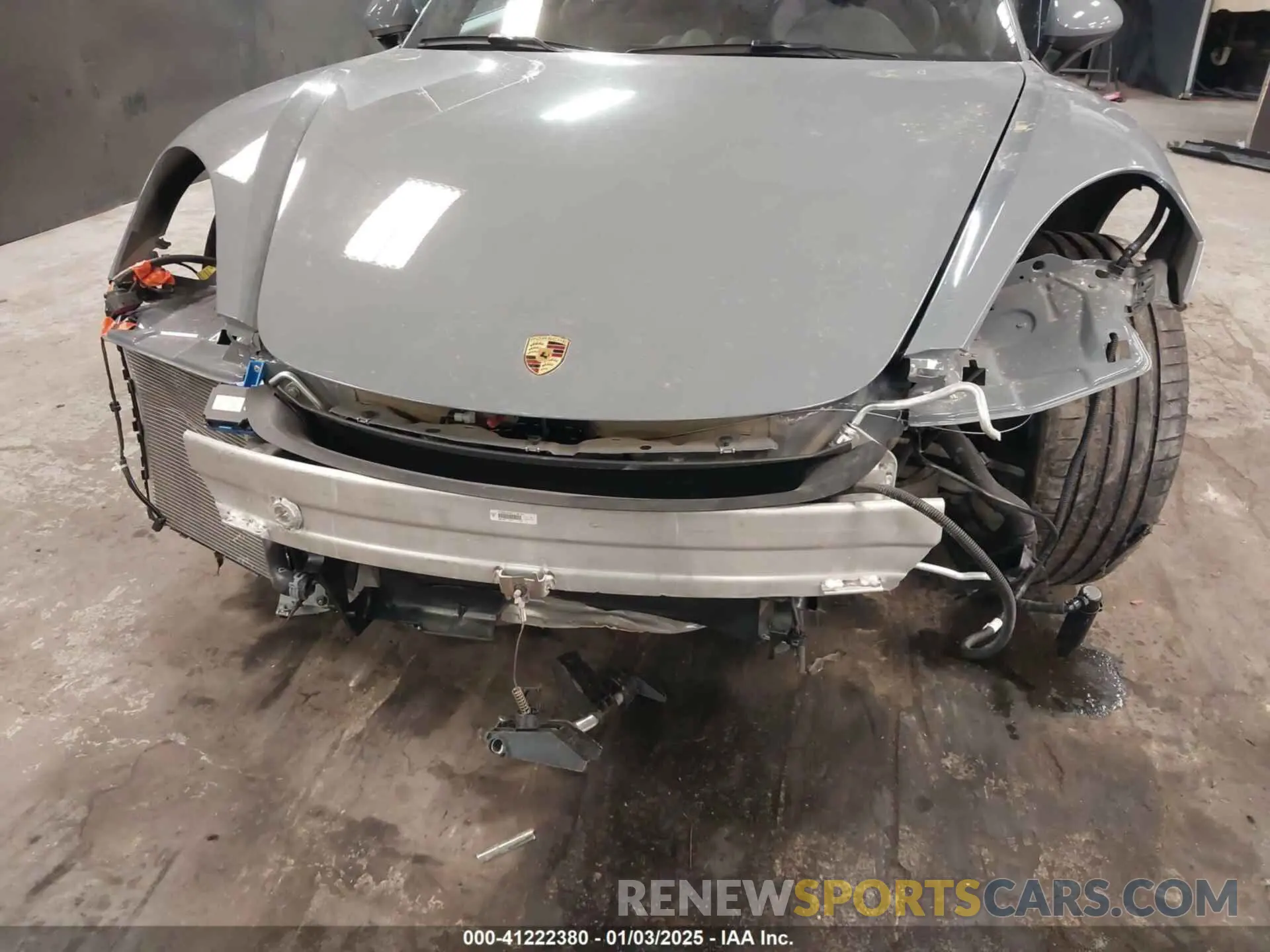 20 Photograph of a damaged car WP0CC2A83PS222034 PORSCHE 718 SPYDER 2023