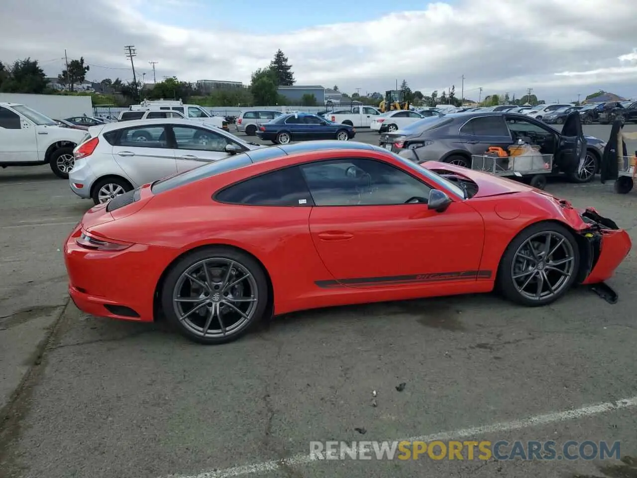 3 Photograph of a damaged car WP0AA2A91KS103347 PORSCHE 911 2019