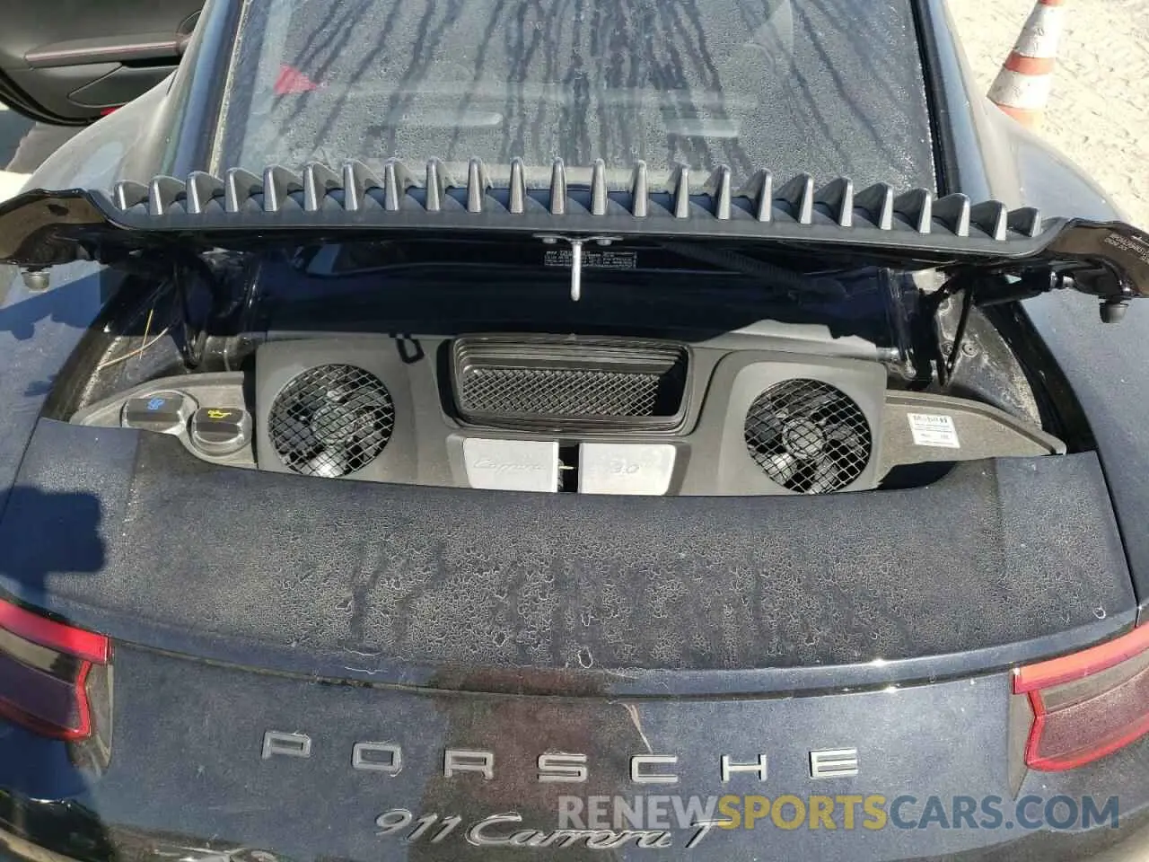 7 Photograph of a damaged car WP0AA2A94KS103181 PORSCHE 911 2019