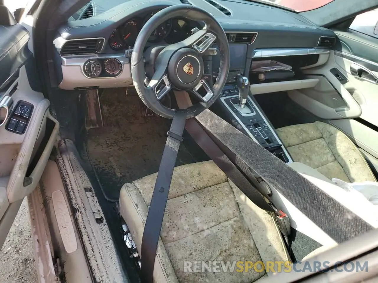 8 Photograph of a damaged car WP0AA2A9XKS104030 PORSCHE 911 2019