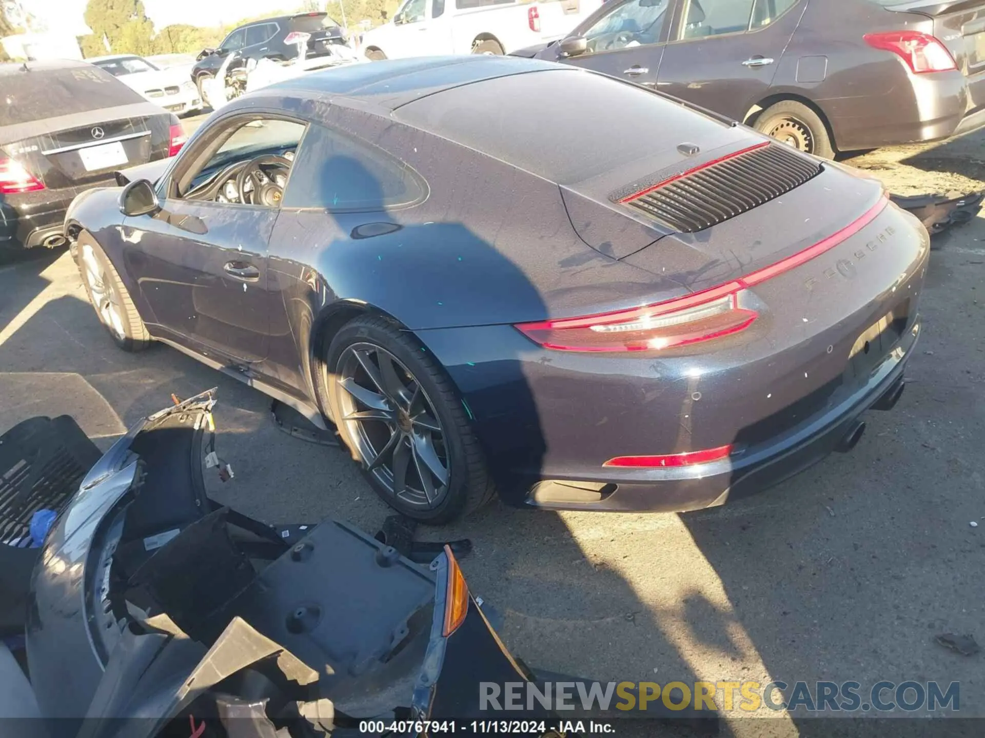3 Photograph of a damaged car WP0AB2A96KS115393 PORSCHE 911 2019
