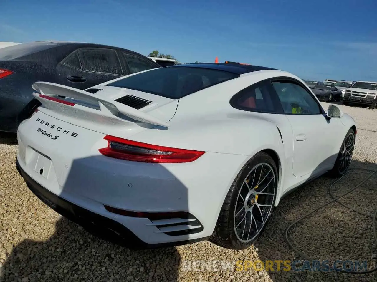 4 Photograph of a damaged car WP0AD2A92KS140740 PORSCHE 911 2019