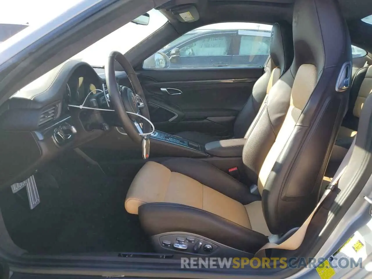 7 Photograph of a damaged car WP0AD2A94KS140514 PORSCHE 911 2019