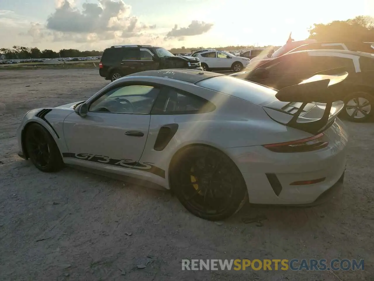 2 Photograph of a damaged car WP0AF2A94KS165438 PORSCHE 911 2019