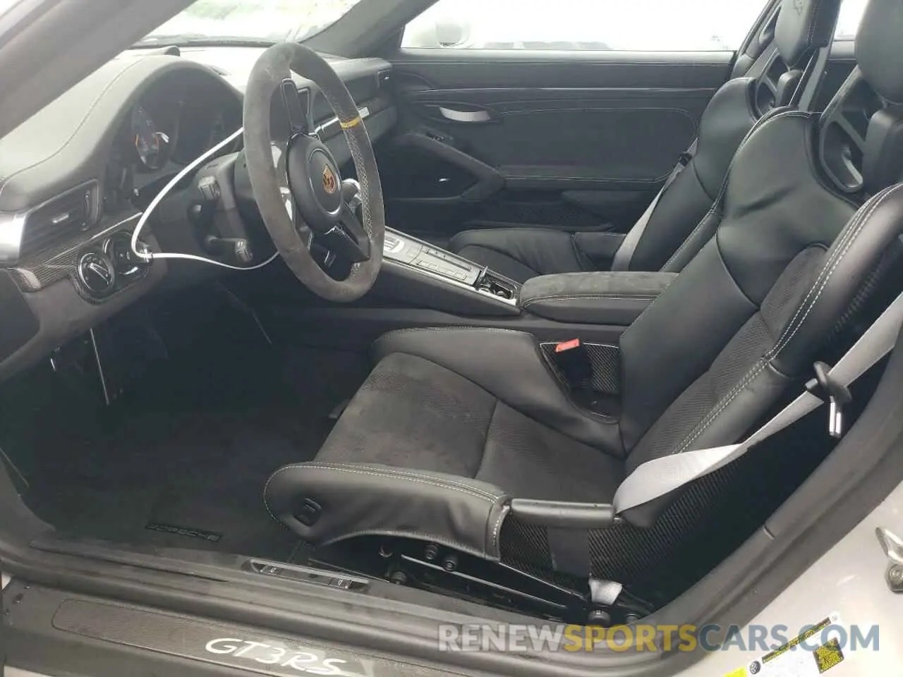 7 Photograph of a damaged car WP0AF2A94KS165438 PORSCHE 911 2019