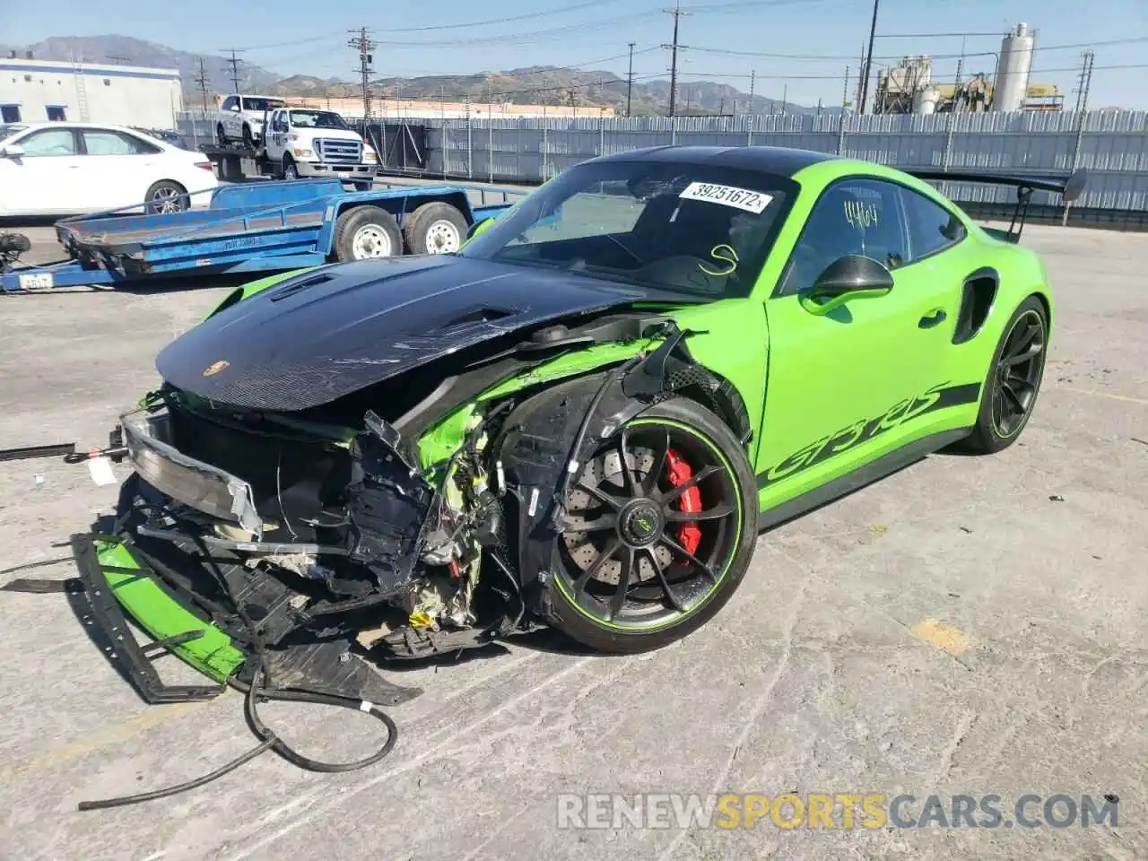 2 Photograph of a damaged car WP0AF2A98KS164793 PORSCHE 911 2019