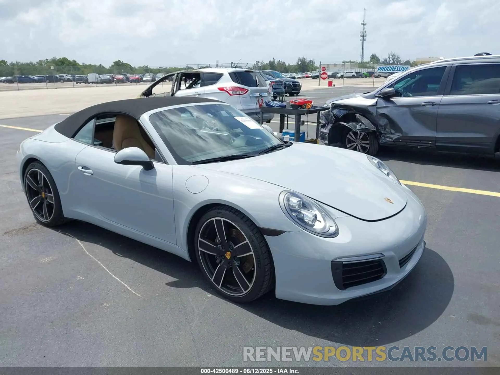 1 Photograph of a damaged car WP0CA2A98KS129145 PORSCHE 911 2019
