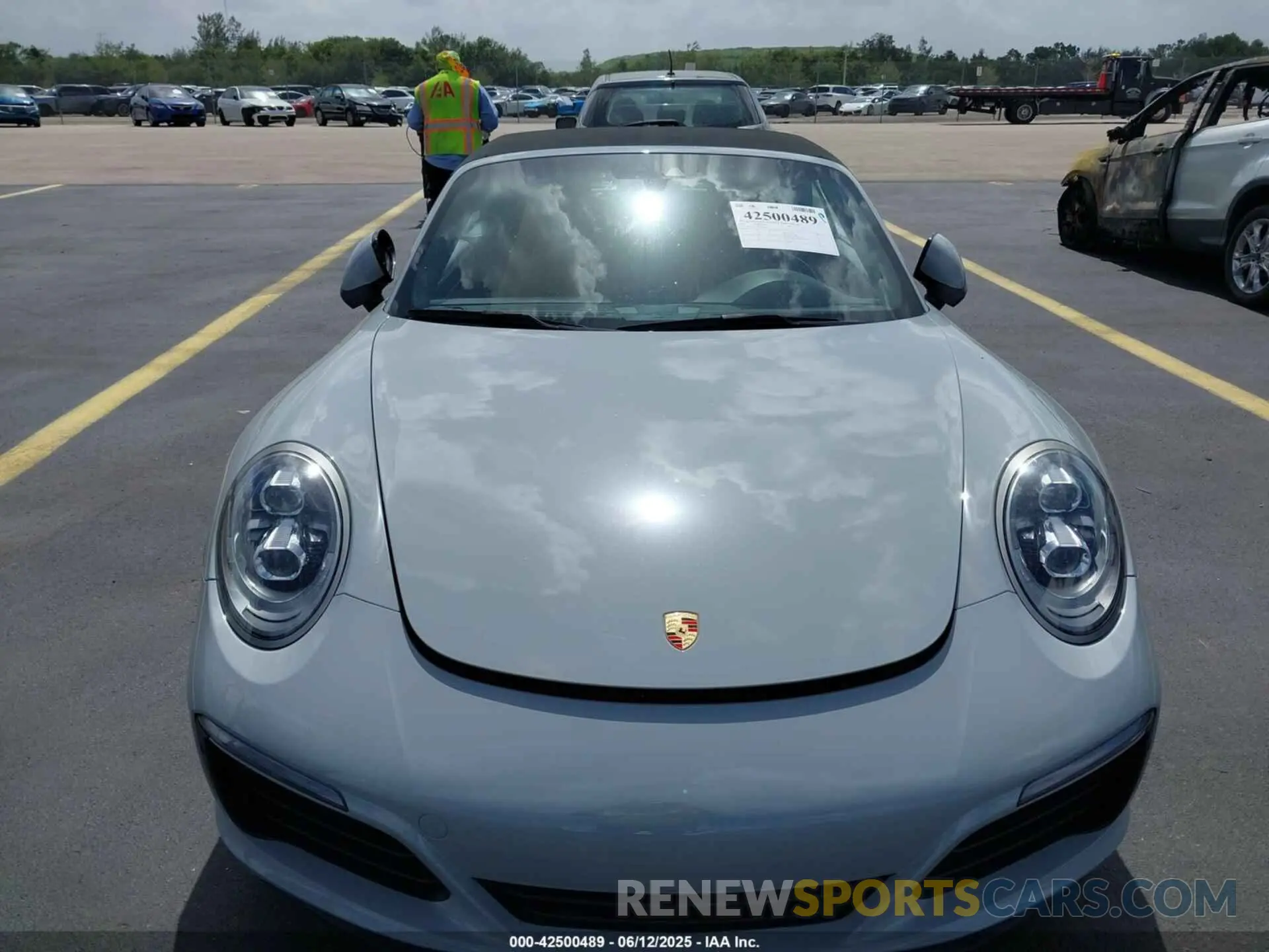 6 Photograph of a damaged car WP0CA2A98KS129145 PORSCHE 911 2019